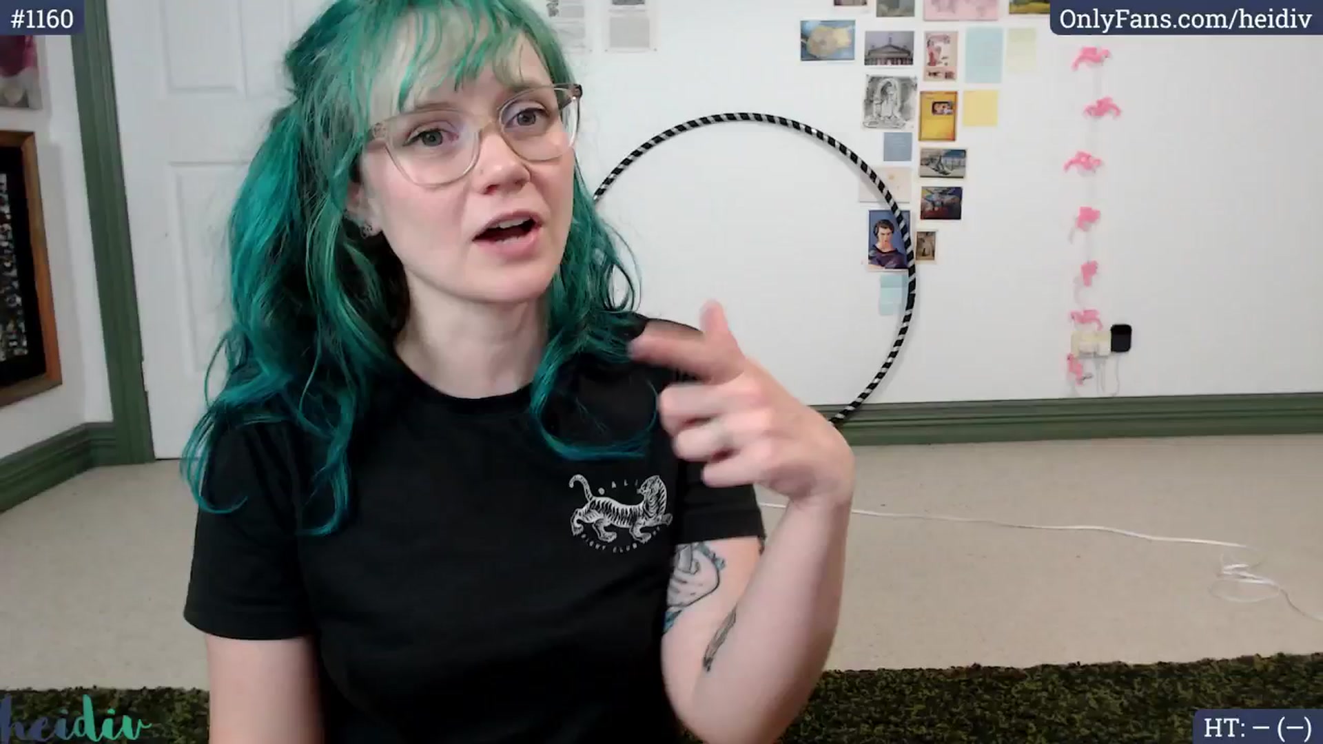 Gallery image thumbnail from Heidiv's myfreecams stream on, 11/30/2024, 11:21 image 2 of 20
