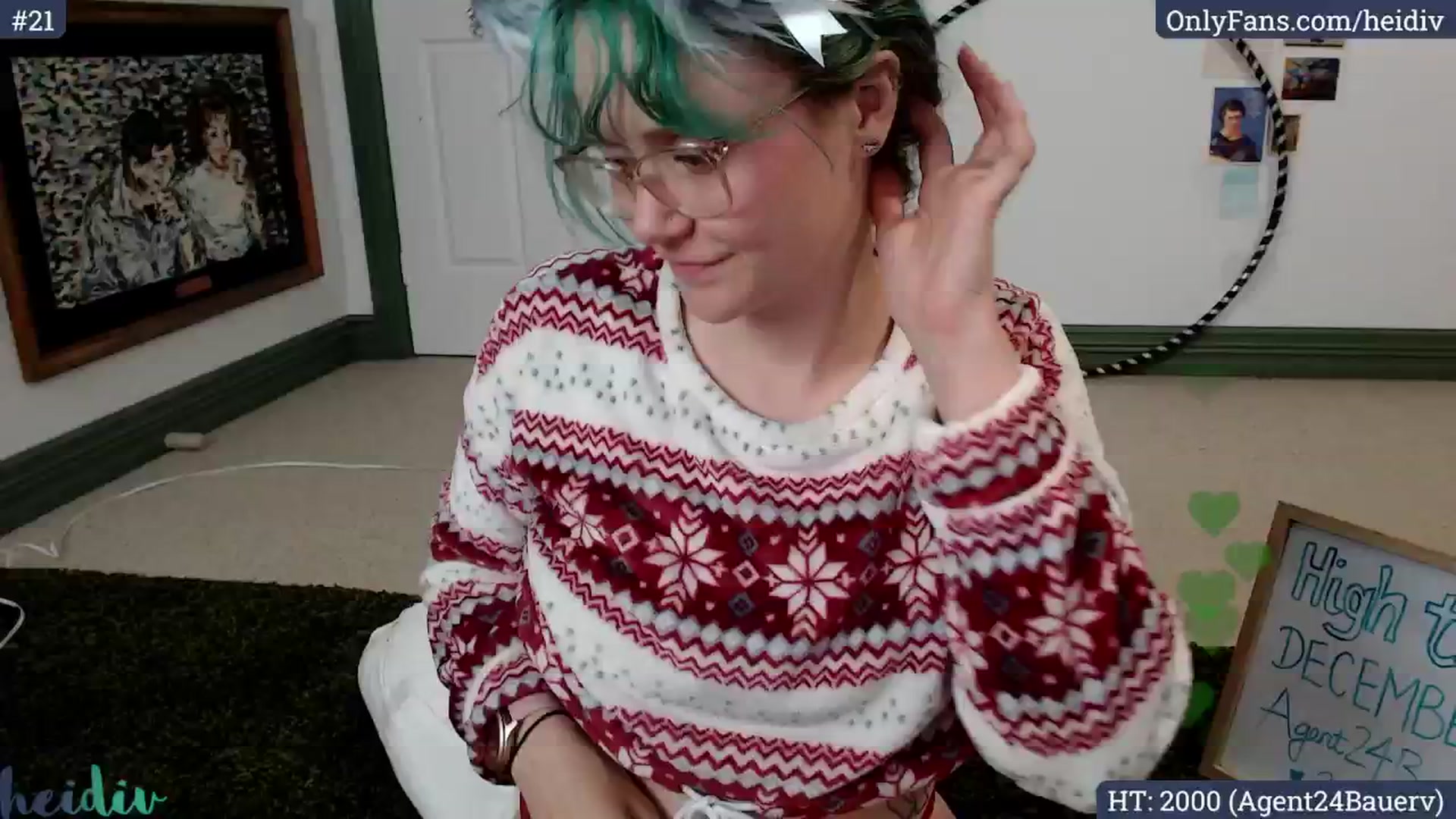 Gallery image thumbnail from Heidiv's myfreecams stream on, 12/01/2024, 08:57 image 3 of 20