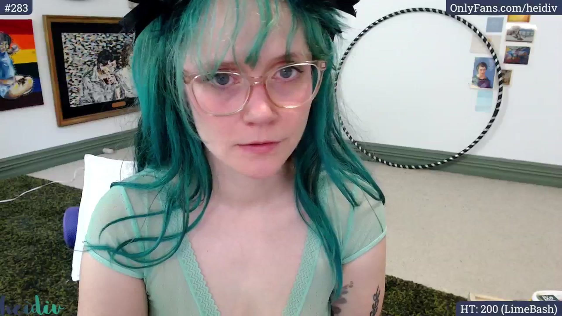 Gallery image thumbnail from Heidiv's myfreecams stream on, 12/02/2024, 02:36 image 13 of 20