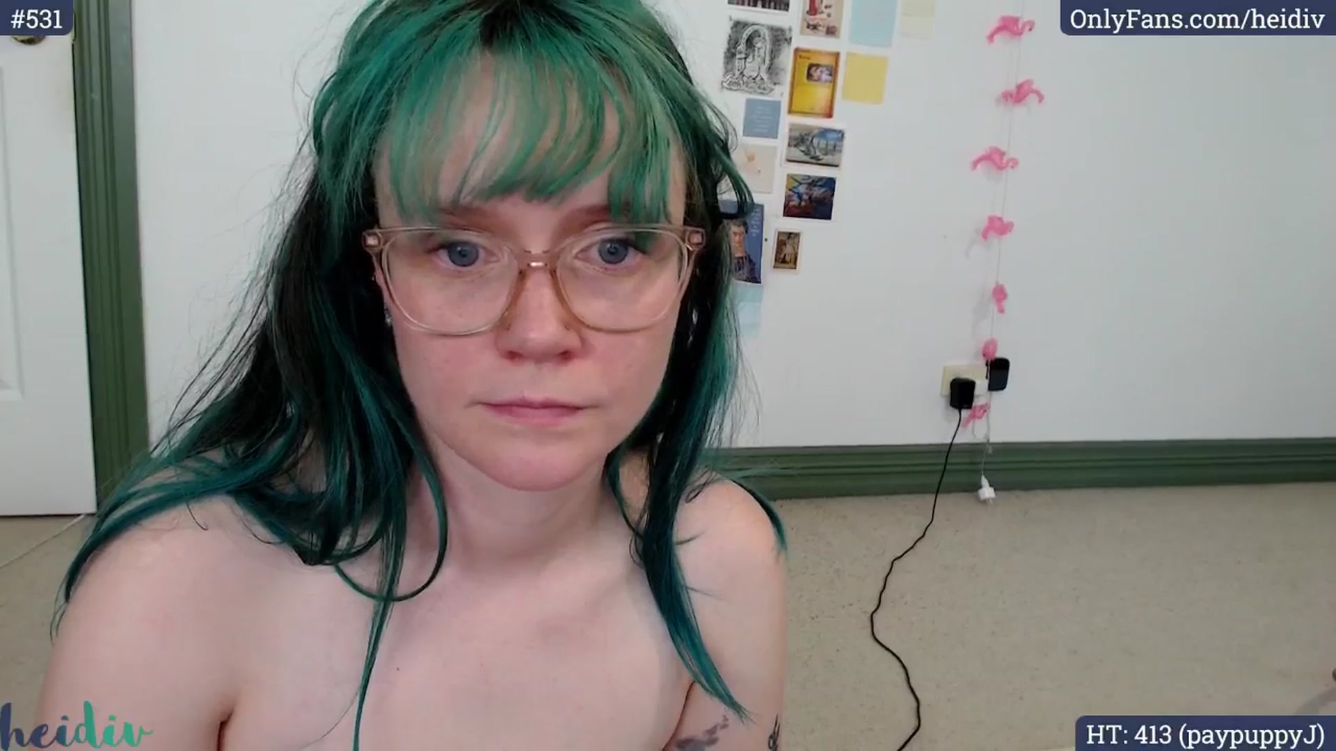 Gallery image thumbnail from Heidiv's myfreecams stream on, 12/05/2024, 03:43 image 12 of 20