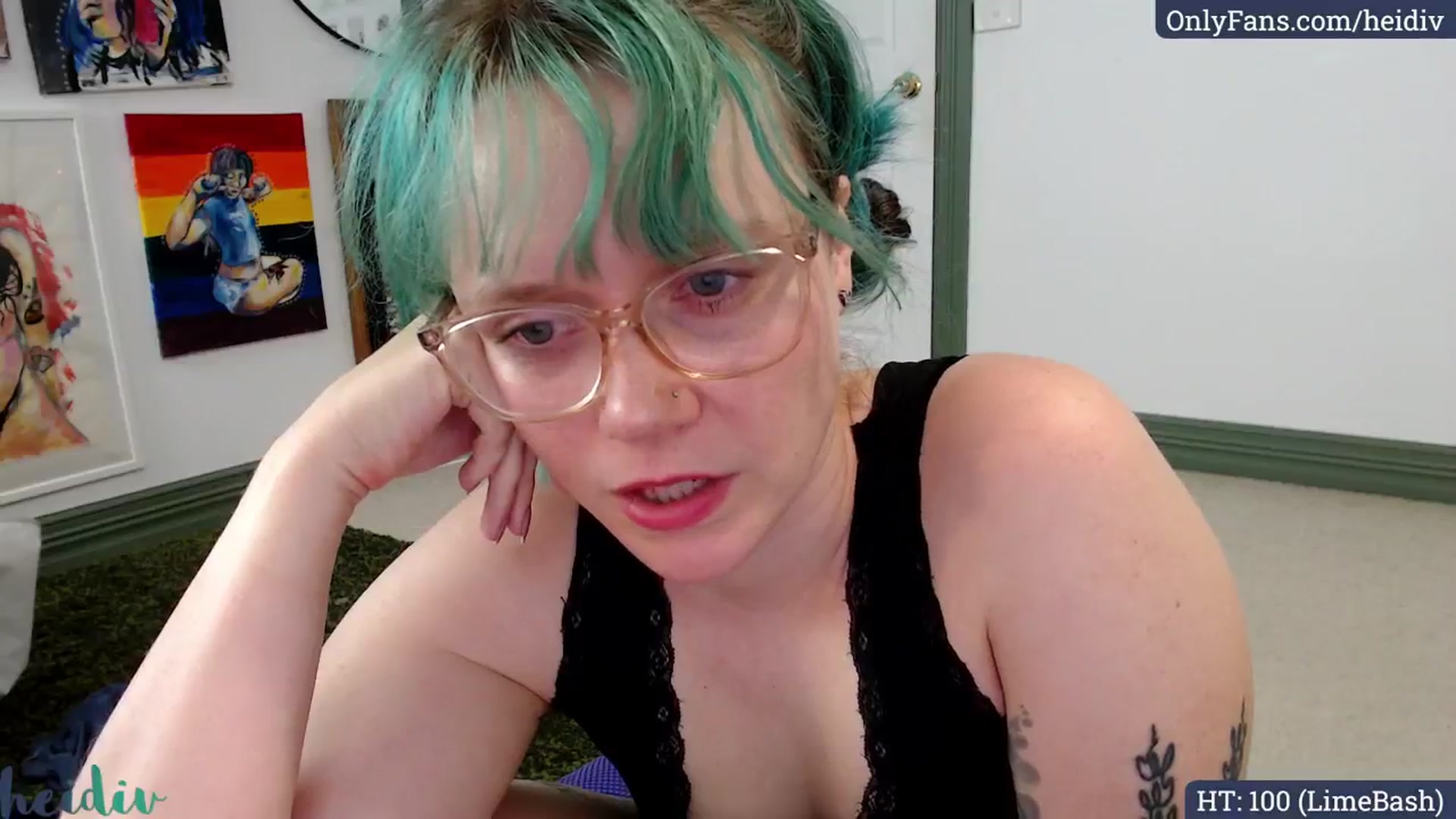 Gallery image thumbnail from Heidiv's myfreecams stream on, 01/02/2025, 04:55 image 7 of 20