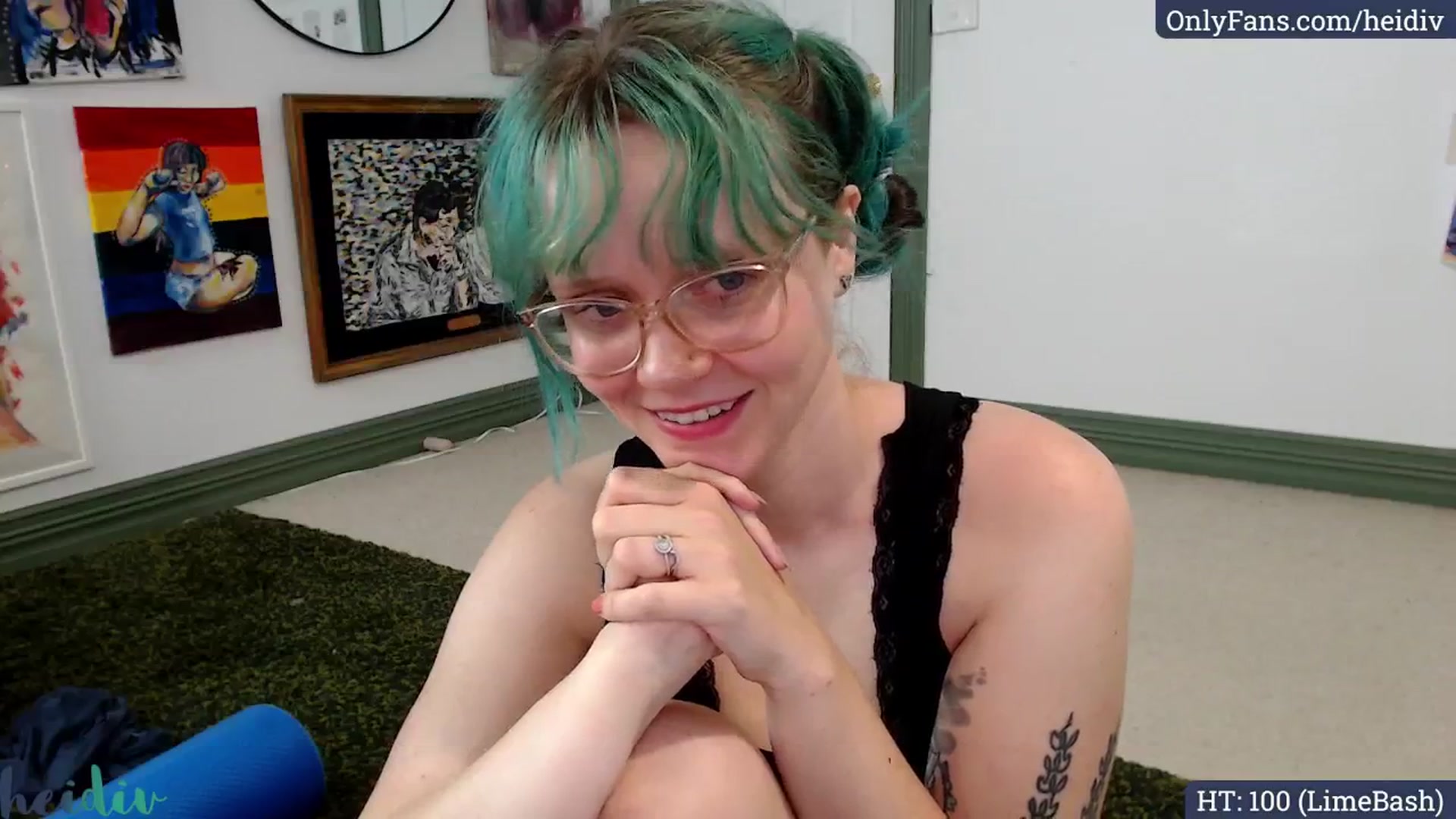 Gallery image thumbnail from Heidiv's myfreecams stream on, 01/02/2025, 04:55 image 9 of 20