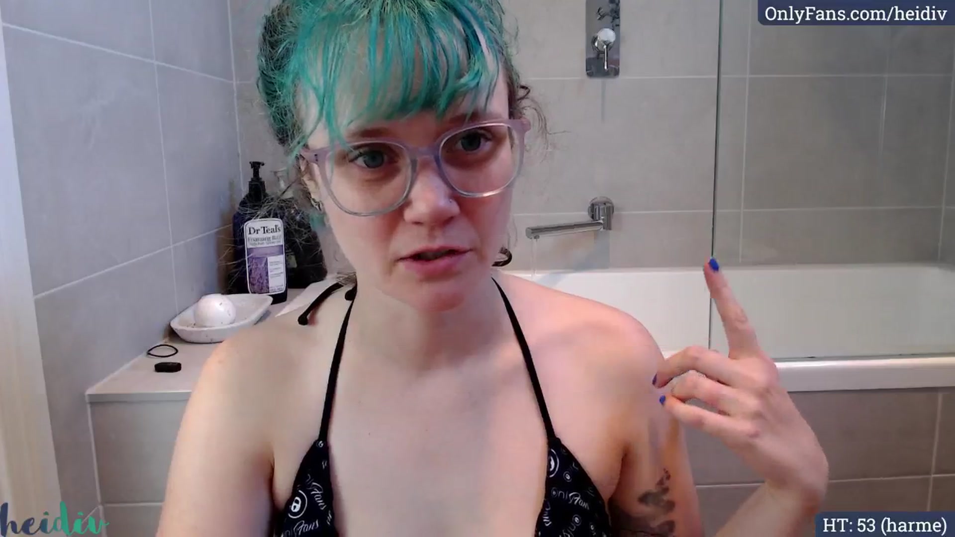 Gallery image thumbnail from Heidiv's myfreecams stream on, 02/20/2025, 02:54 image 5 of 20