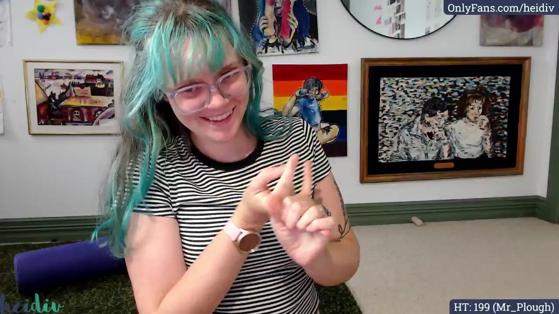Gallery image thumbnail from Heidiv's myfreecams stream on, 03/28/2025, 09:54 image 5 of 20