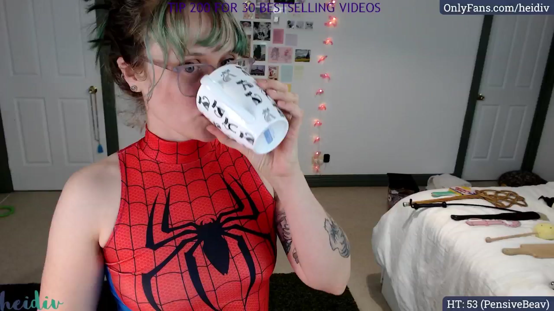 Gallery image thumbnail from Heidiv's myfreecams stream on, 04/13/2026, 06:05 image 1 of 20