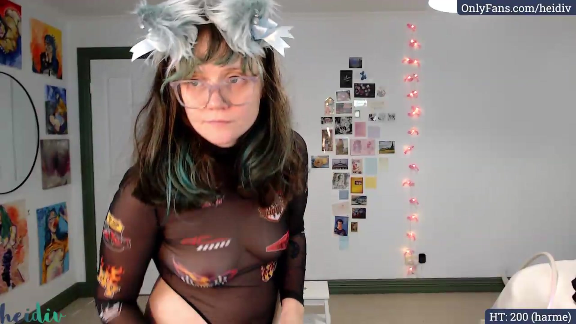 Gallery image thumbnail from Heidiv's myfreecams stream on, 05/11/2026, 03:22 image 12 of 20