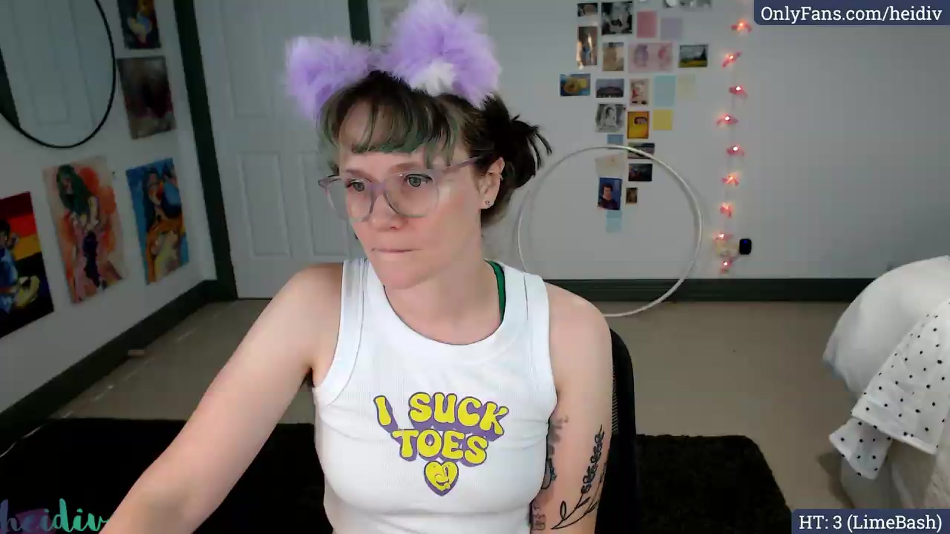 Gallery image thumbnail from Heidiv's myfreecams stream on, 05/18/2026, 05:37 image 1 of 20