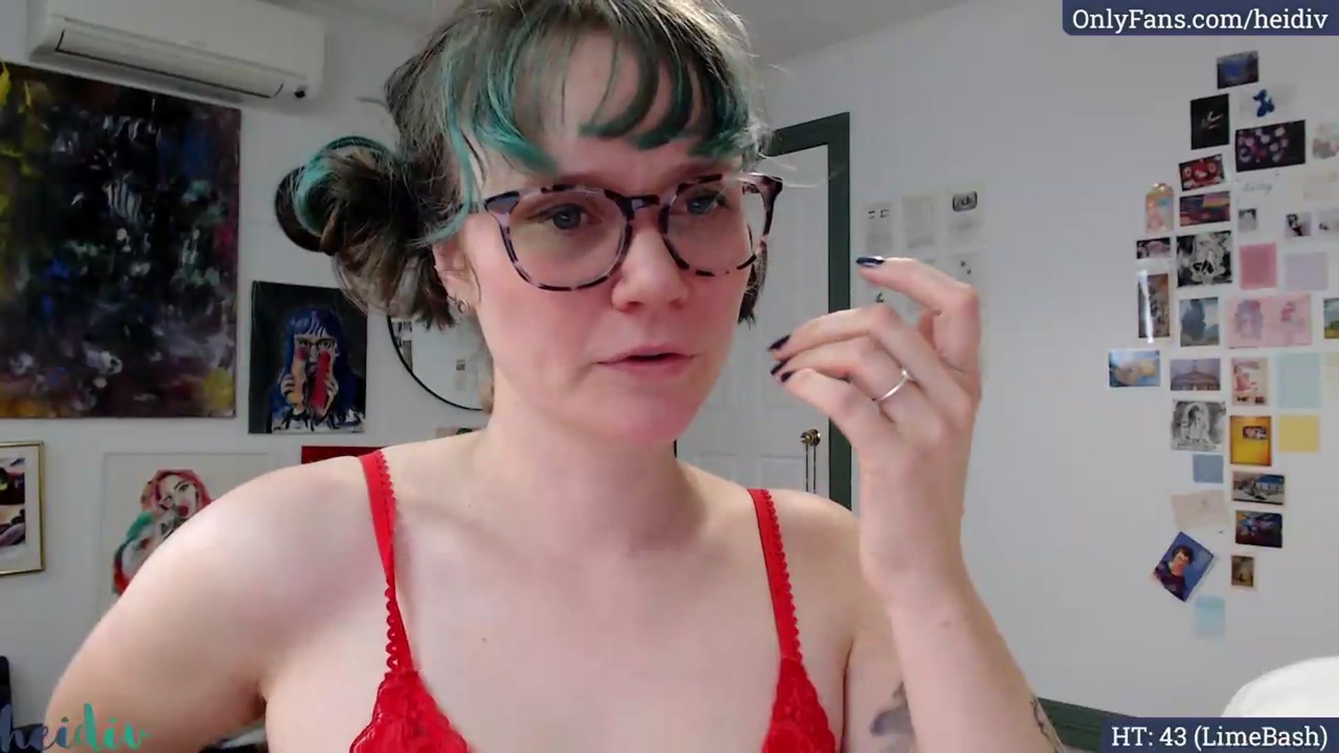 Gallery image thumbnail from Heidiv's myfreecams stream on, 05/29/2026, 04:57 image 4 of 20