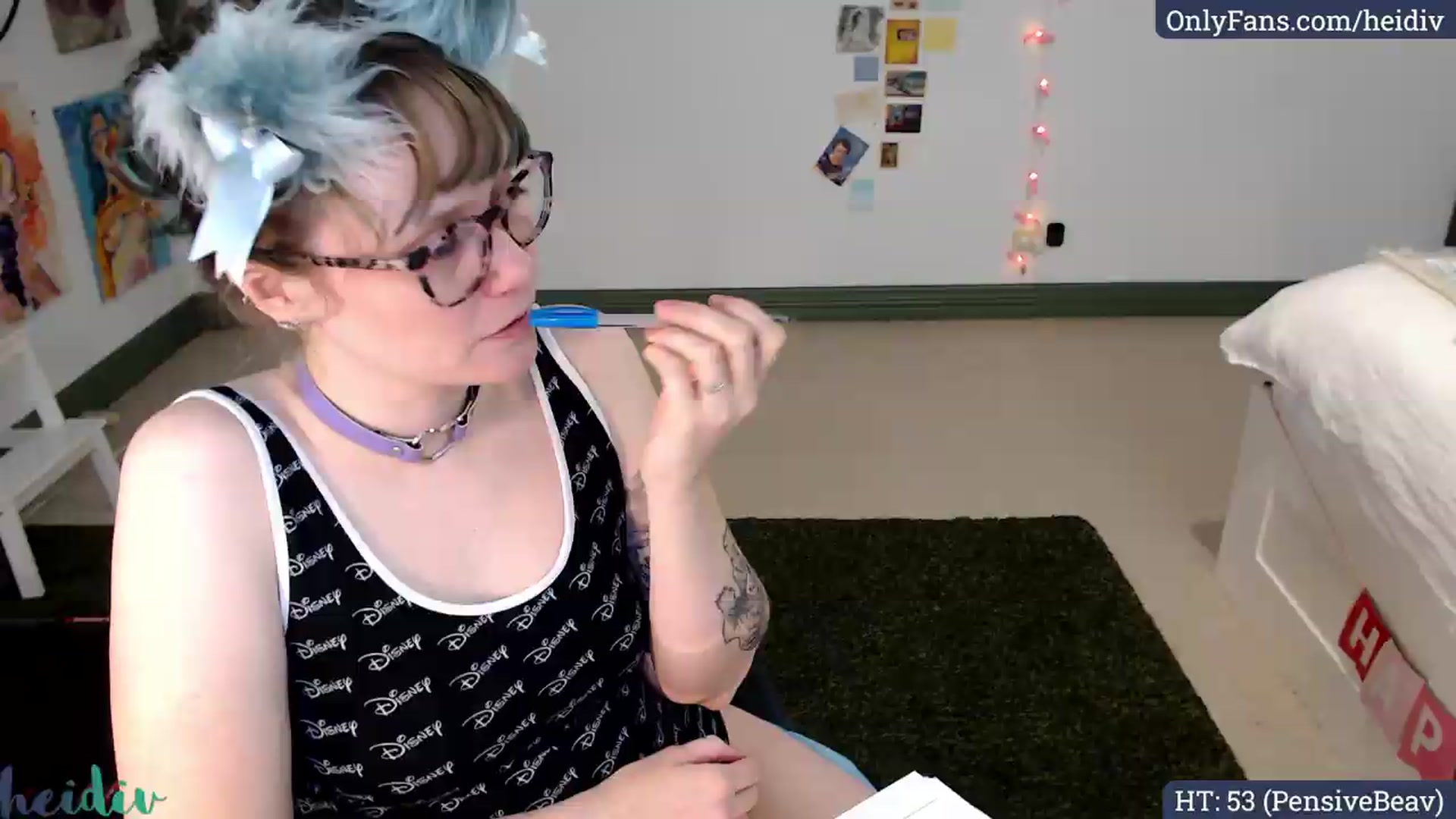 Gallery image thumbnail from Heidiv's myfreecams stream on, 07/13/2026, 04:47 image 13 of 20