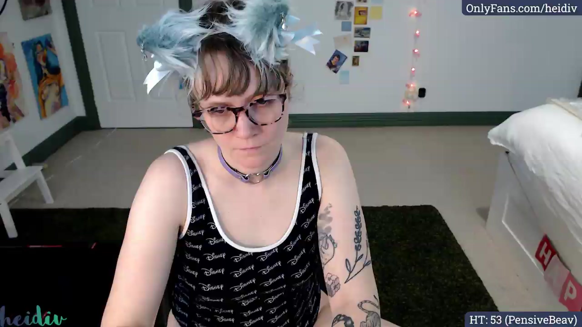 Gallery image thumbnail from Heidiv's myfreecams stream on, 07/13/2026, 04:47 image 15 of 20