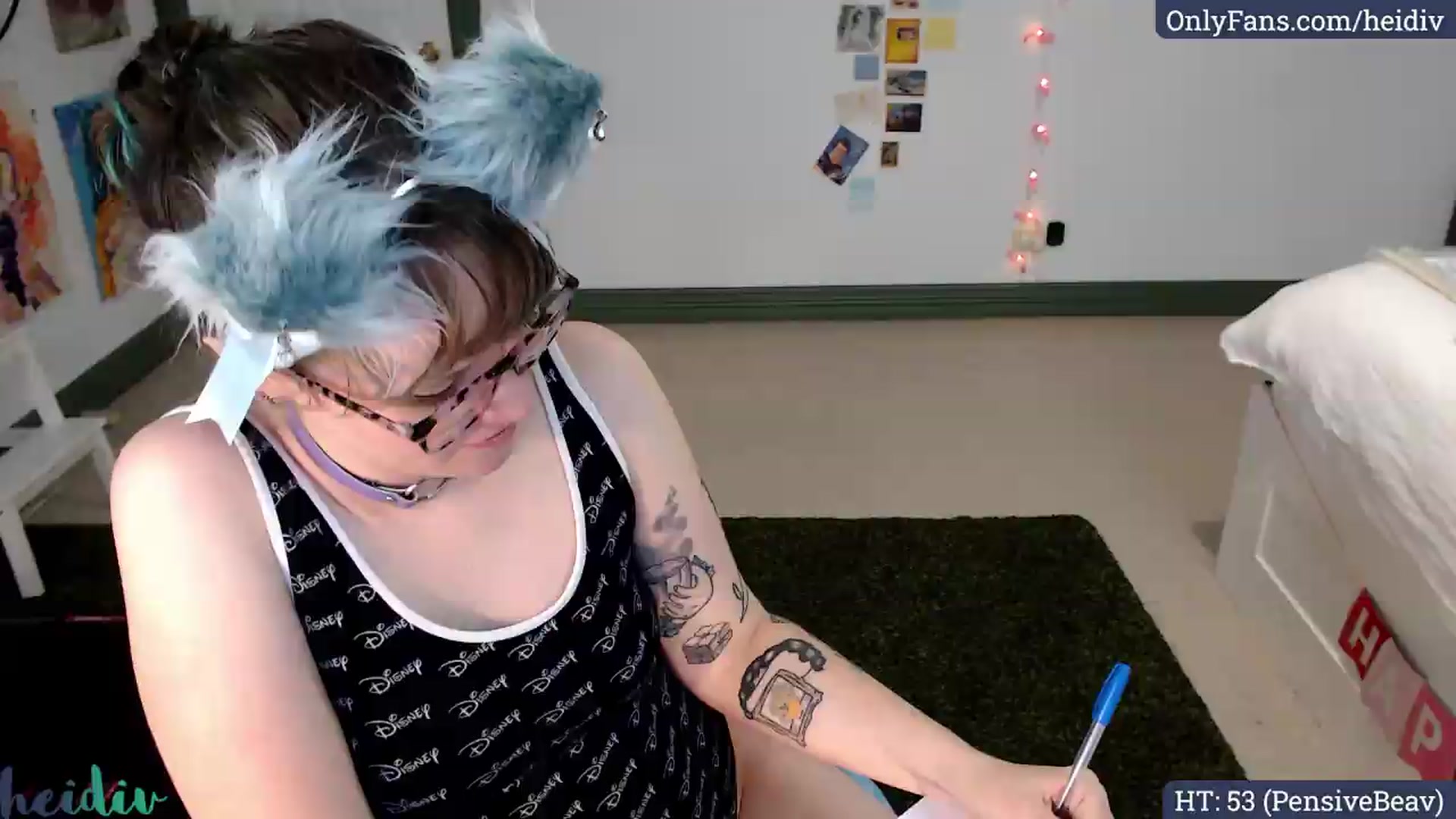Gallery image thumbnail from Heidiv's myfreecams stream on, 07/13/2026, 04:47 image 14 of 20