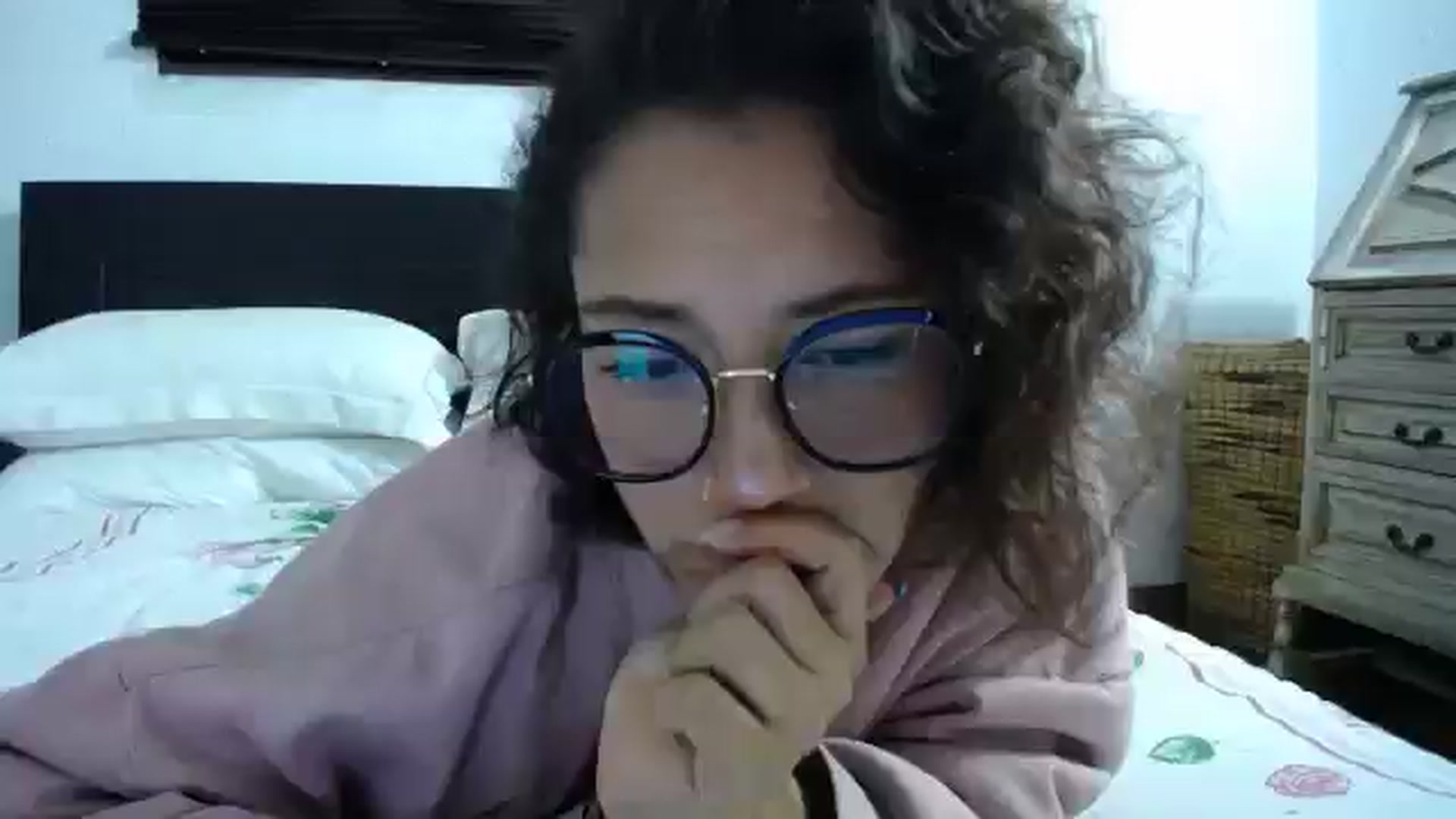 Gallery image thumbnail from Heidy_klum_'s myfreecams stream on, 10/29/2024, 09:19 image 7 of 20