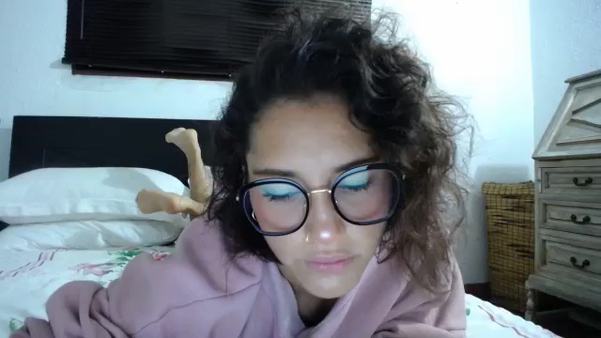 Gallery image thumbnail from Heidy_klum_'s myfreecams stream on, 10/29/2024, 09:19 image 17 of 20