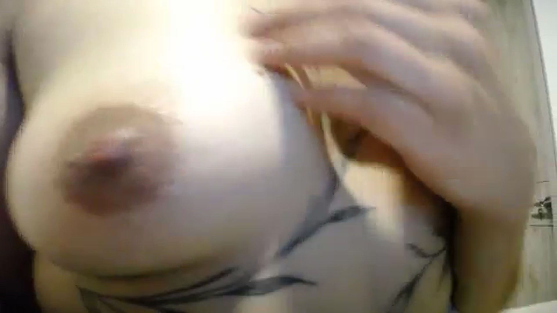 Gallery image thumbnail from Heidy_klum_'s myfreecams stream on, 12/17/2024, 08:52 image 19 of 20