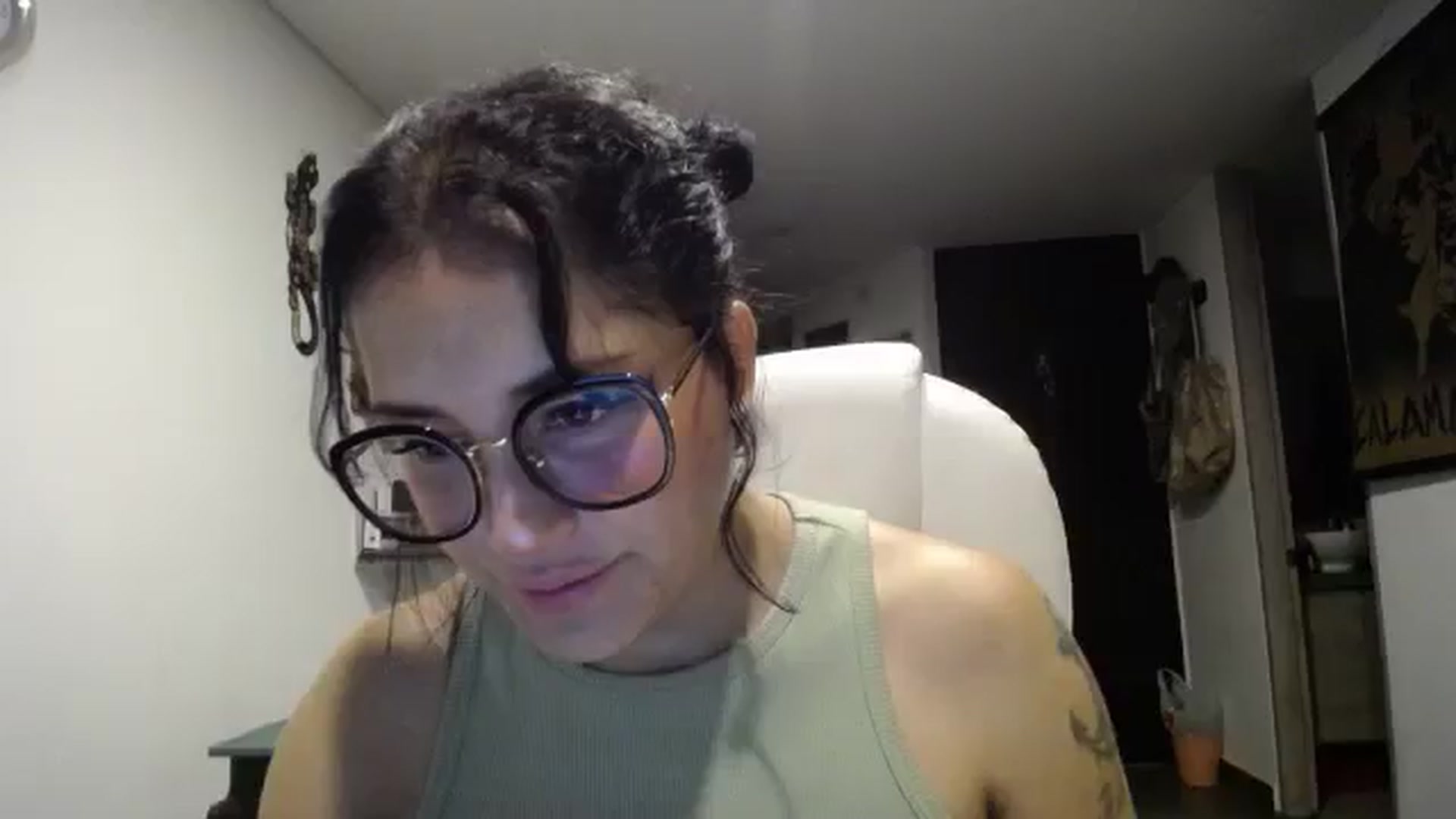 Gallery image thumbnail from Heidy_klum_'s myfreecams stream on, 12/17/2024, 09:11 image 5 of 20