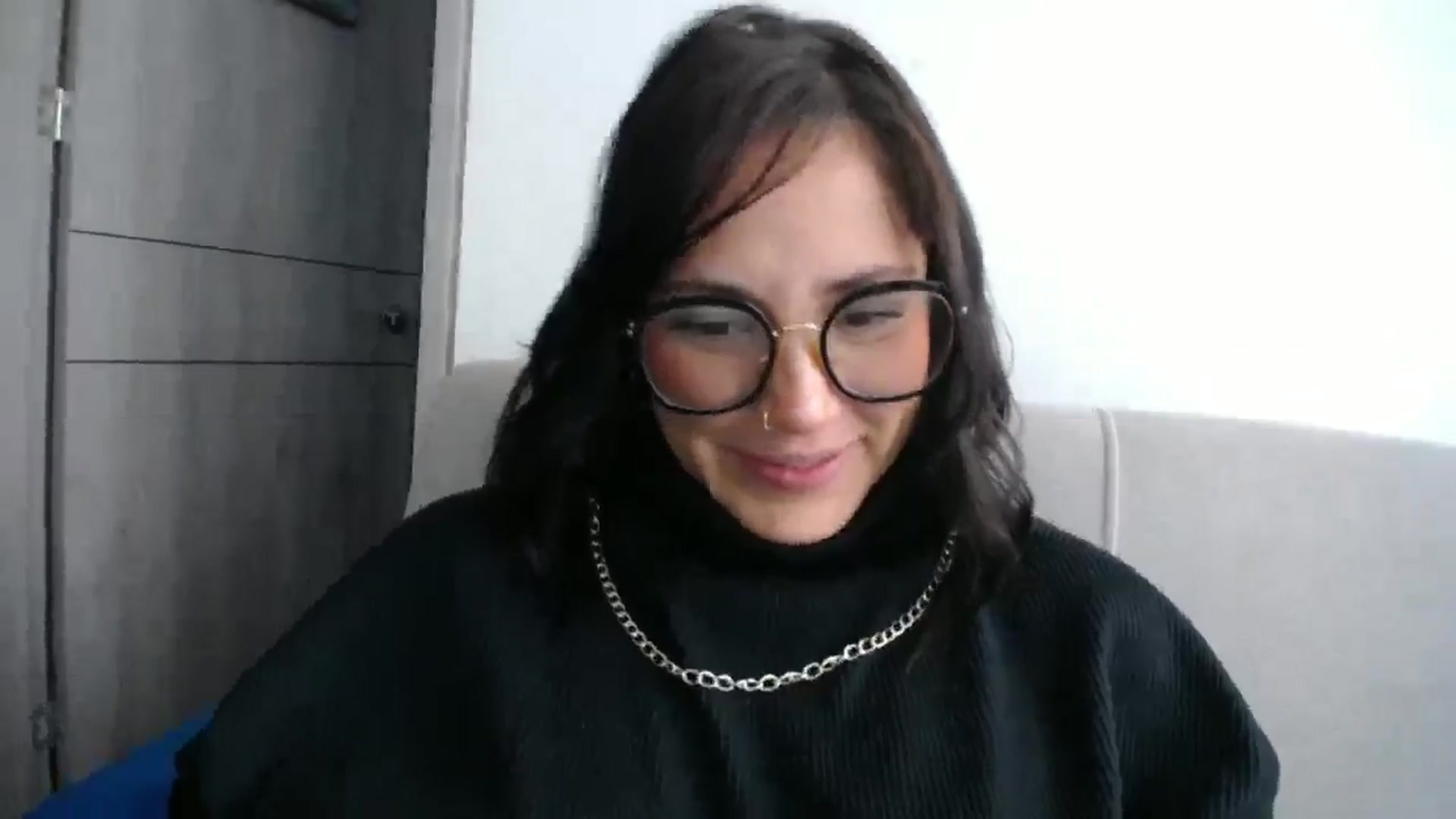 Gallery image thumbnail from Heidy_klum_'s myfreecams stream on, 03/09/2025, 14:00 image 18 of 20