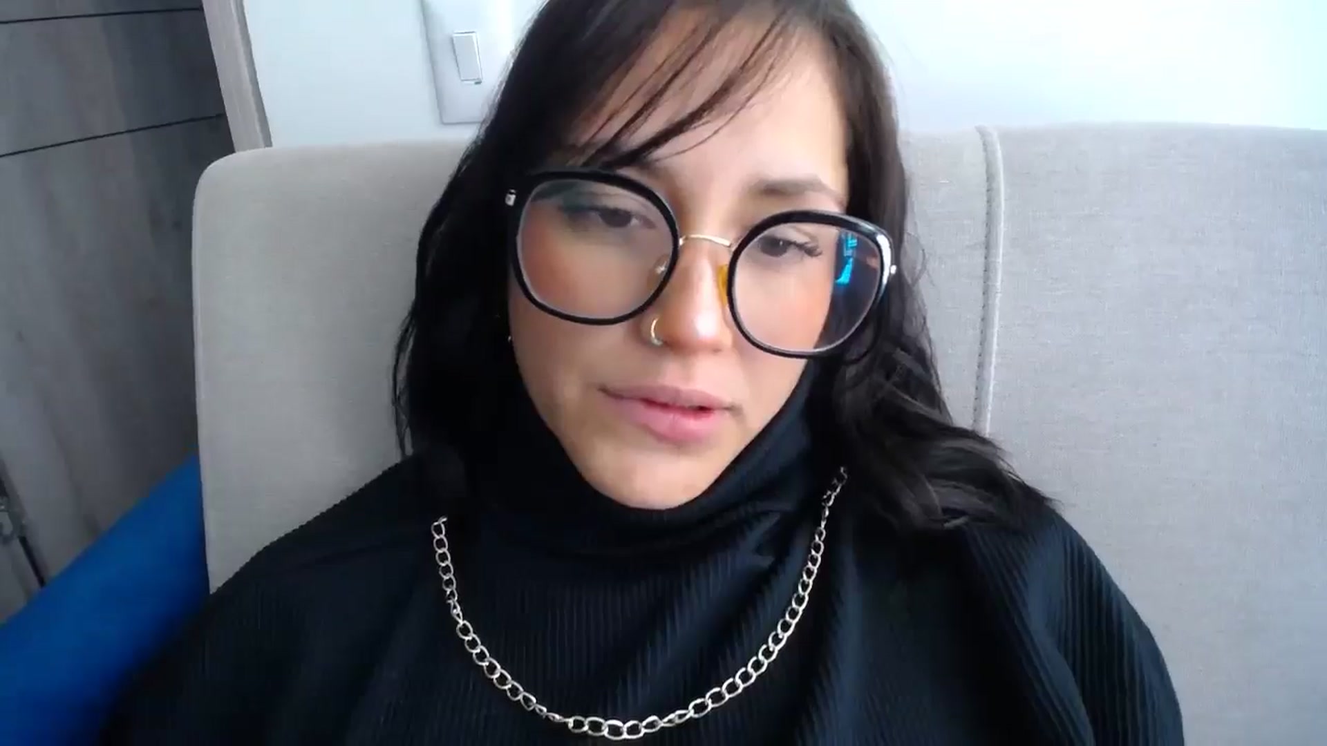 Gallery image thumbnail from Heidy_klum_'s myfreecams stream on, 03/09/2025, 14:00 image 3 of 20