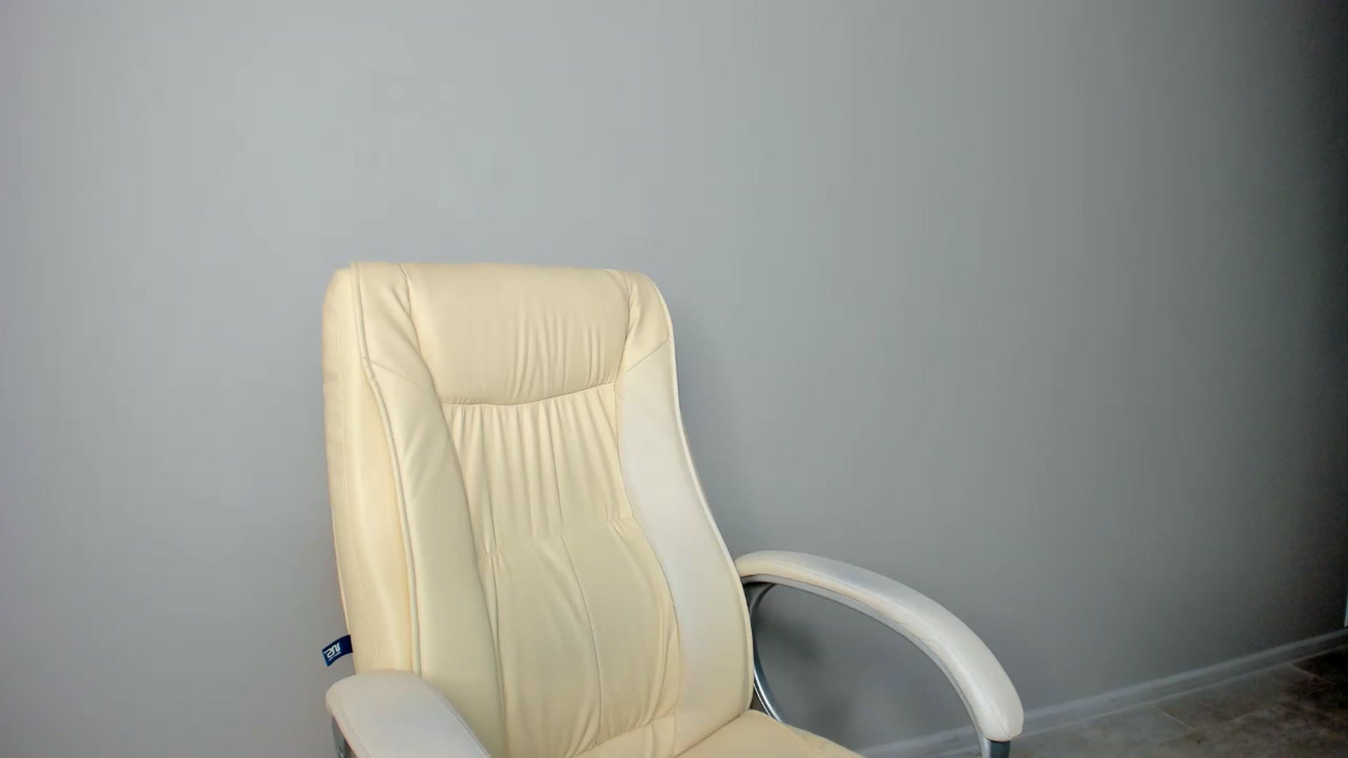 Gallery image thumbnail from HelelGretta's myfreecams stream on, 06/06/2023, 17:38 image 13 of 20