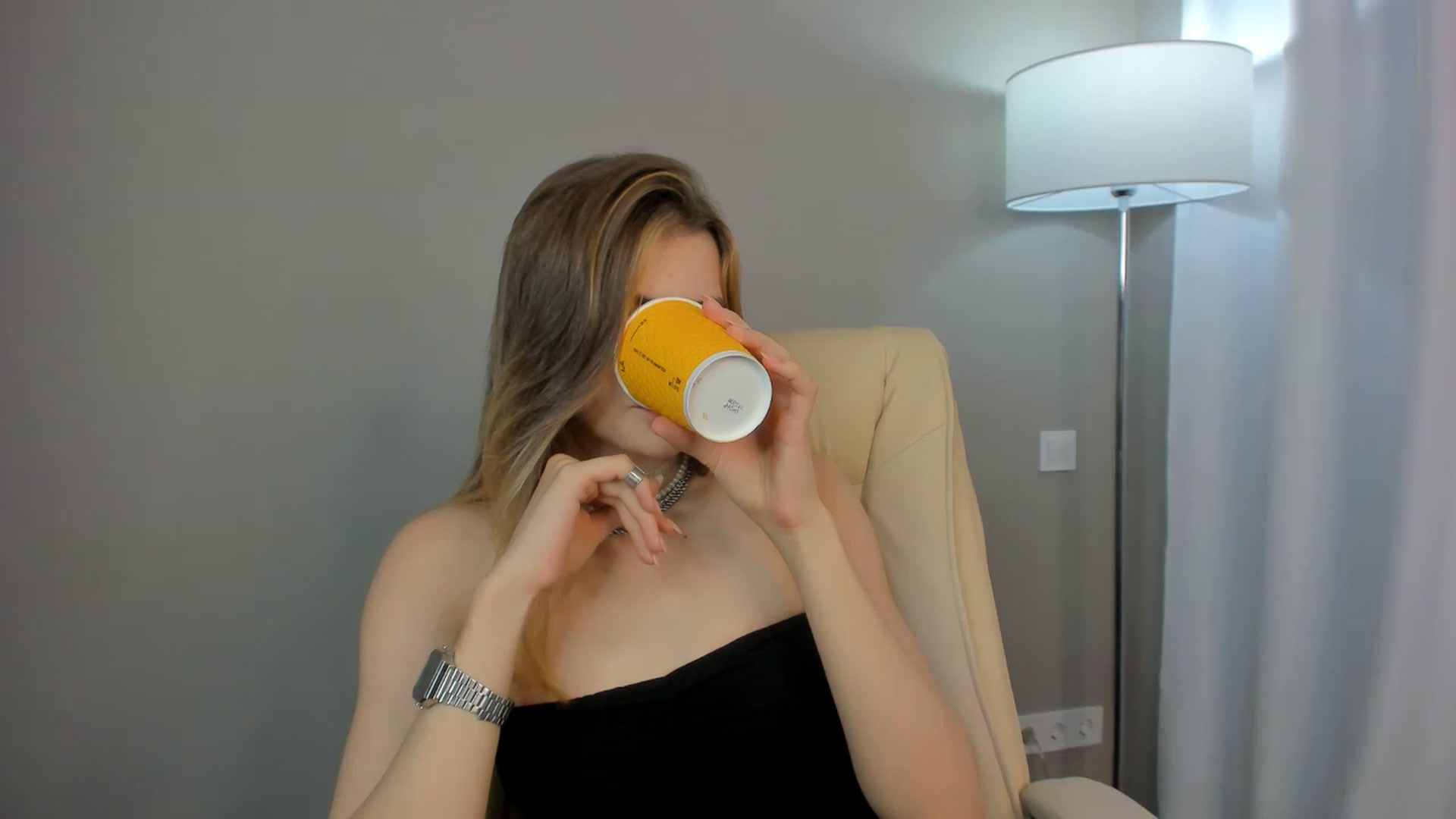 Gallery image thumbnail from HelelGretta's myfreecams stream on, 06/08/2023, 08:53 image 2 of 20