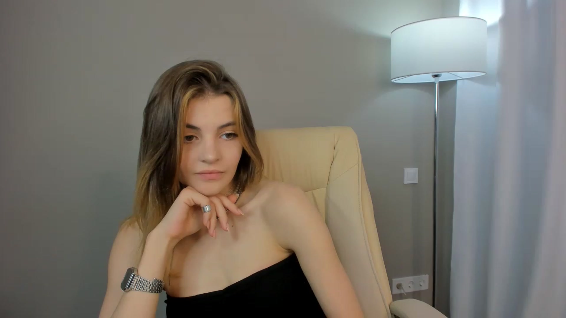 Gallery image thumbnail from HelelGretta's myfreecams stream on, 06/08/2023, 08:53 image 10 of 20