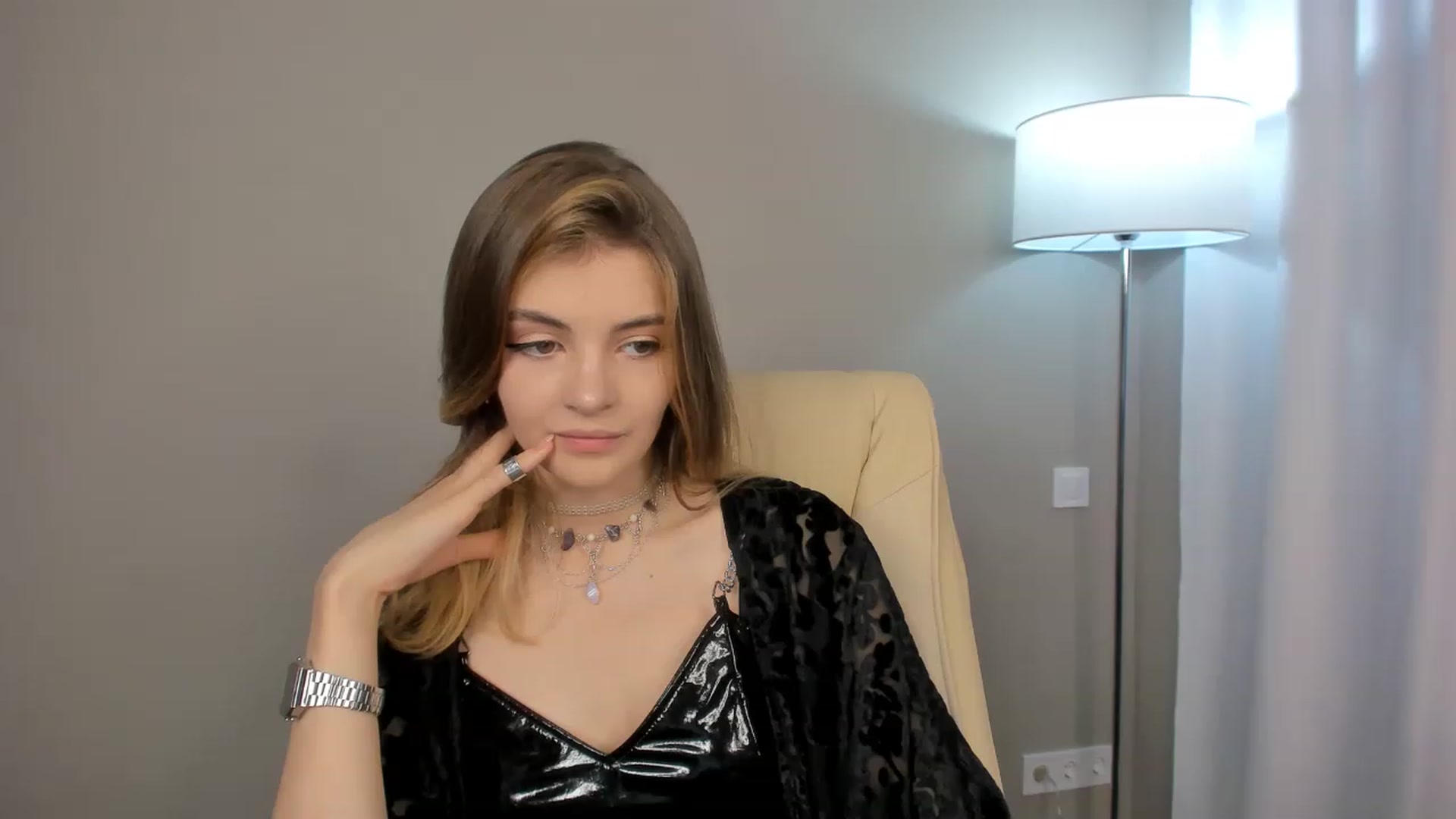 Gallery image thumbnail from HelelGretta's myfreecams stream on, 06/13/2023, 20:26 image 6 of 20