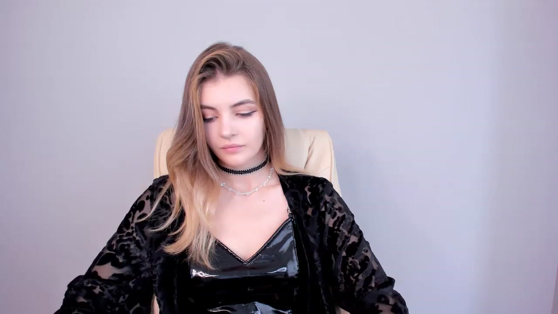 Gallery image thumbnail from HelelGretta's myfreecams stream on, 06/14/2023, 09:28 image 8 of 20