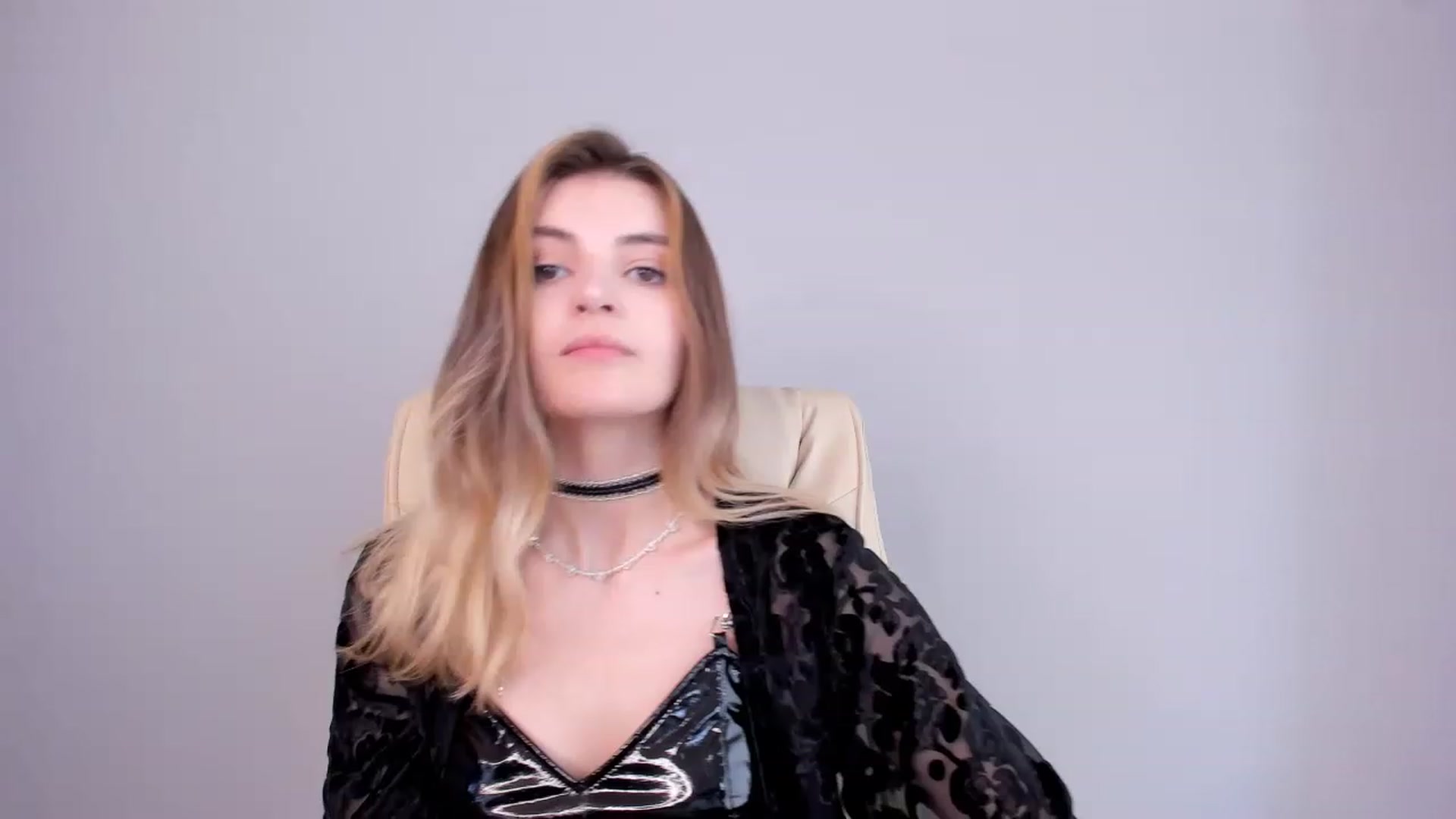 Gallery image thumbnail from HelelGretta's myfreecams stream on, 06/14/2023, 11:47 image 3 of 20