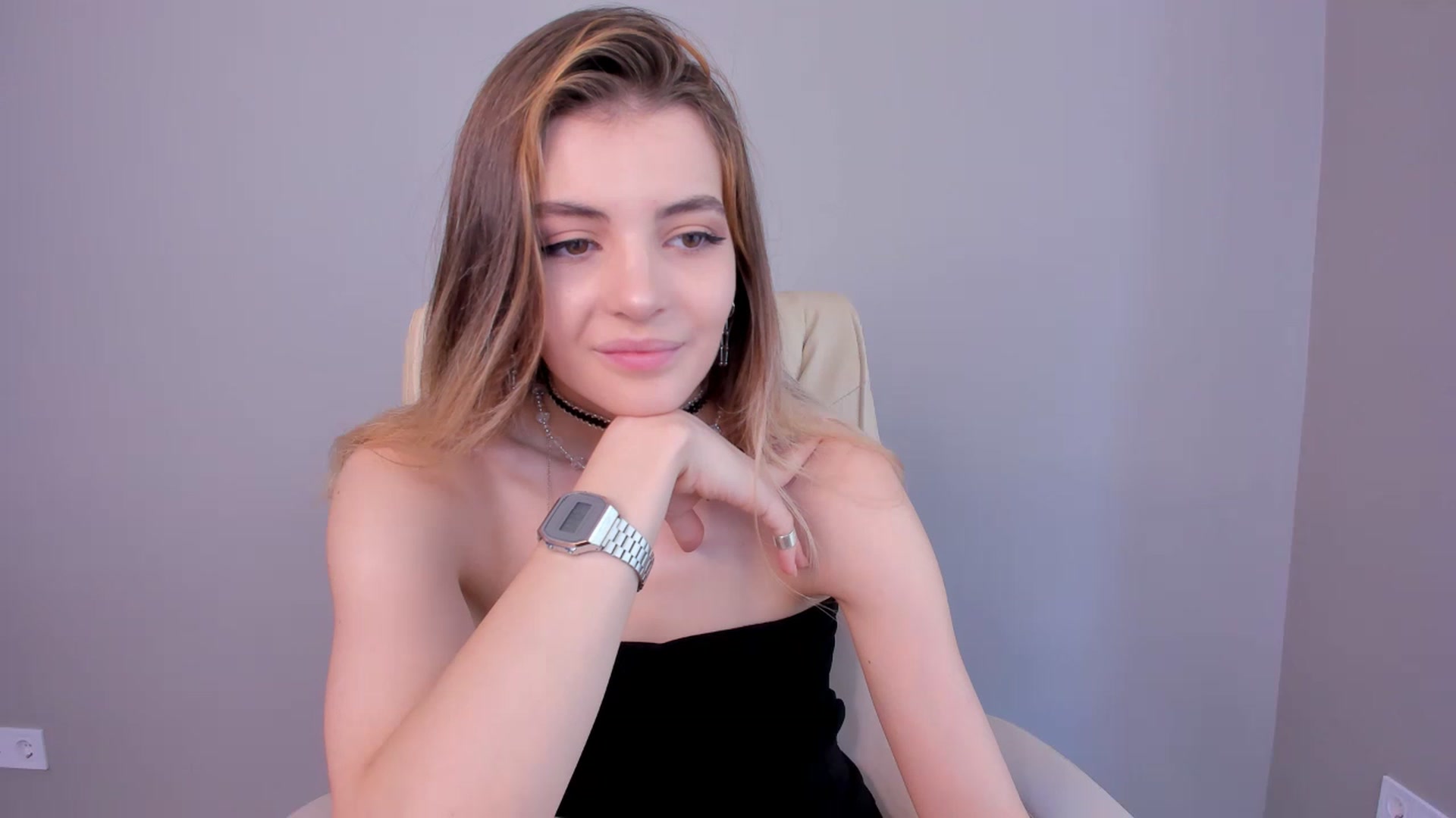 Gallery image thumbnail from HelelGretta's myfreecams stream on, 06/17/2023, 08:54 image 19 of 20