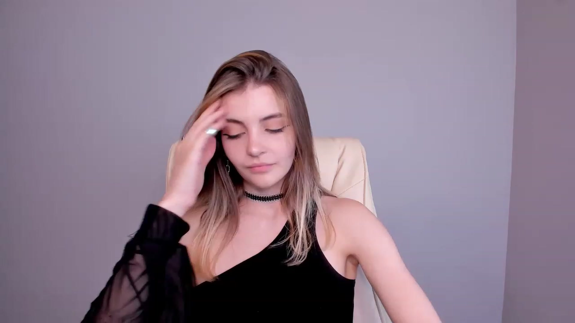 Gallery image thumbnail from HelelGretta's myfreecams stream on, 06/27/2023, 19:19 image 12 of 20