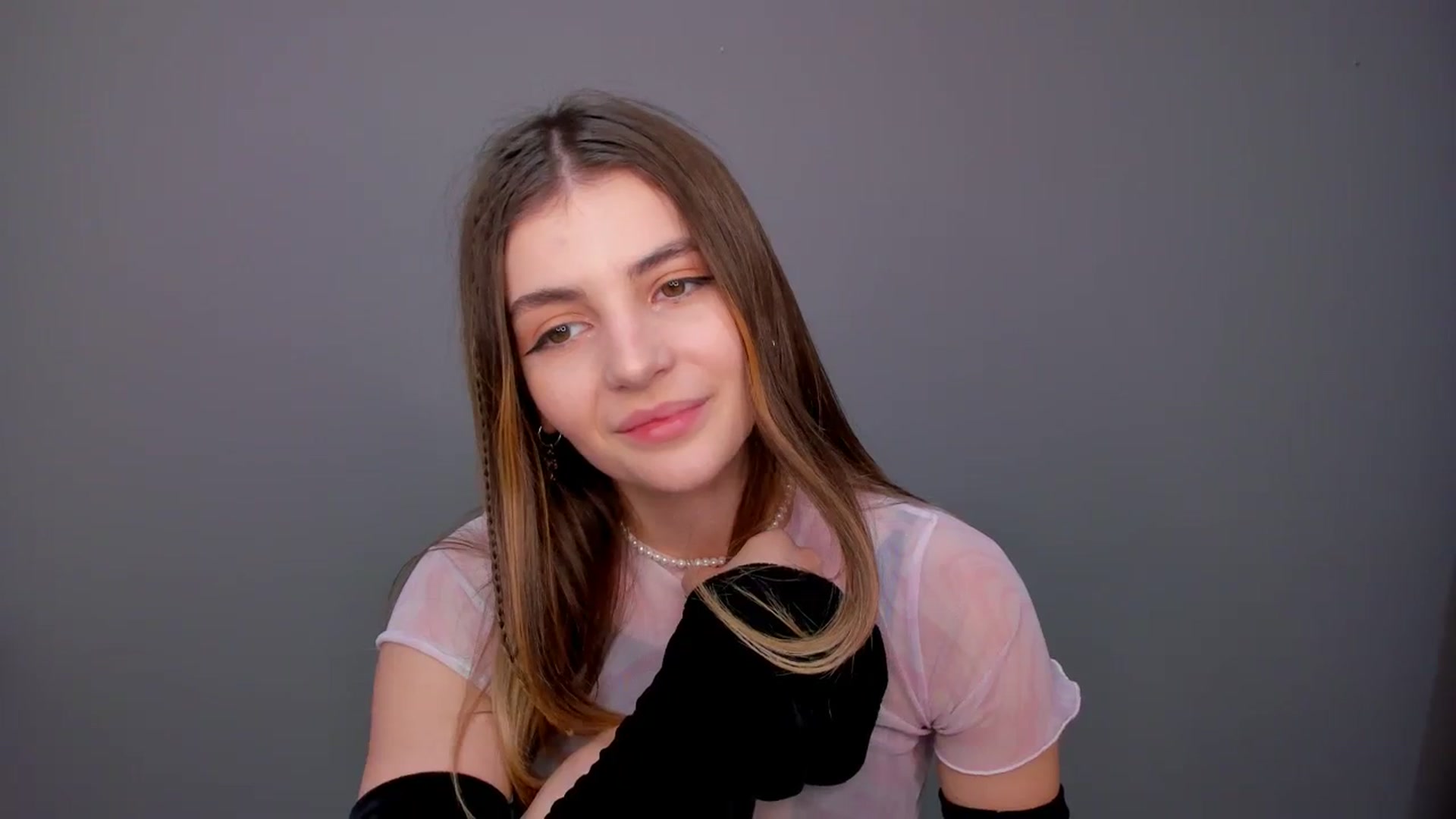 Gallery image thumbnail from HelelGretta's myfreecams stream on, 01/16/2024, 18:58 image 6 of 20