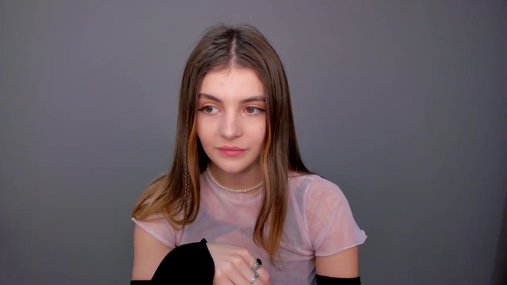 Gallery image thumbnail from HelelGretta's myfreecams stream on, 01/16/2024, 18:58 image 9 of 20