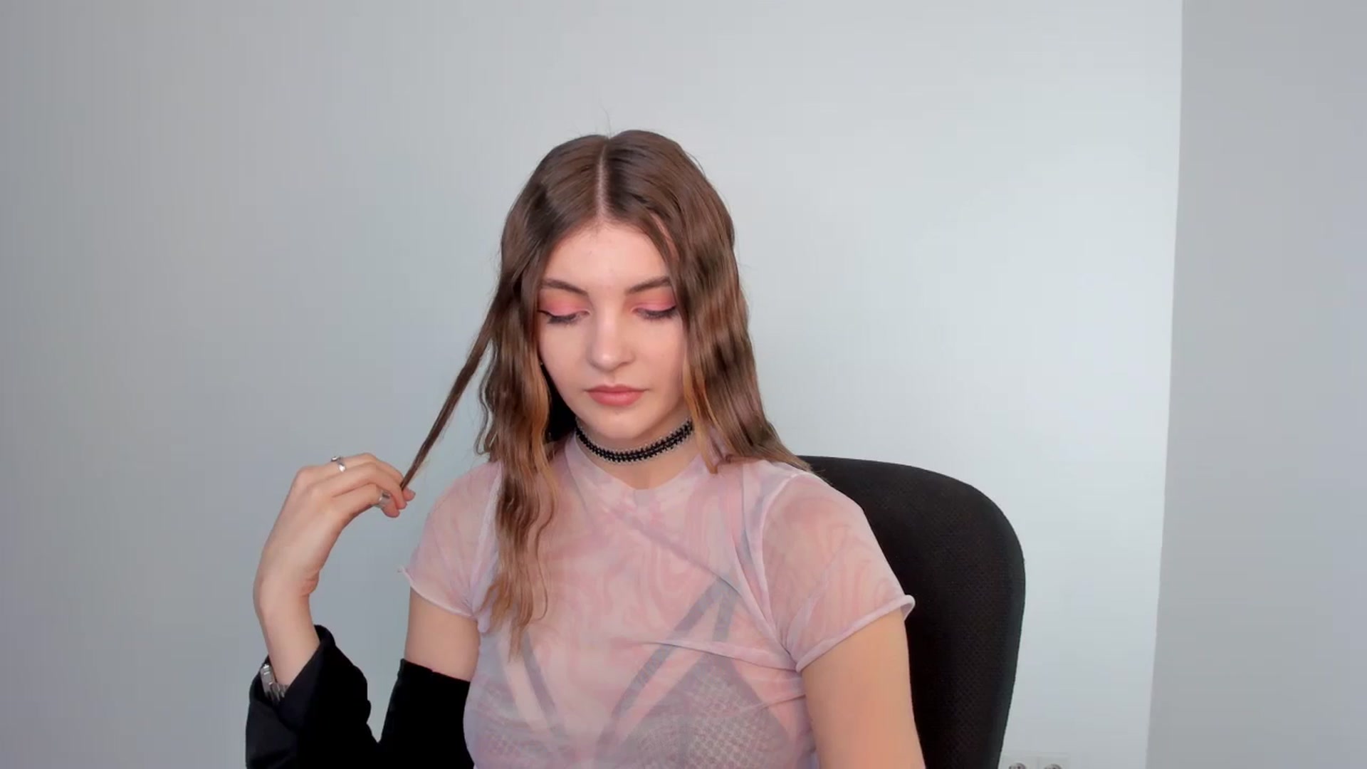 Gallery image thumbnail from HelelGretta's myfreecams stream on, 03/14/2024, 14:52 image 10 of 20