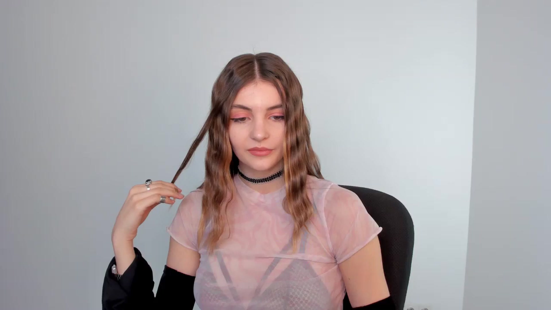 Gallery image thumbnail from HelelGretta's myfreecams stream on, 03/14/2024, 14:52 image 8 of 20