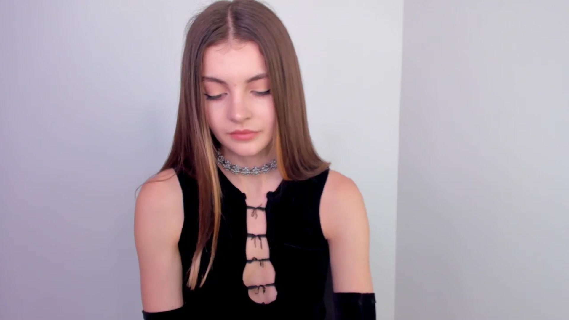 Gallery image thumbnail from HelelGretta's myfreecams stream on, 05/22/2024, 17:42 image 17 of 20