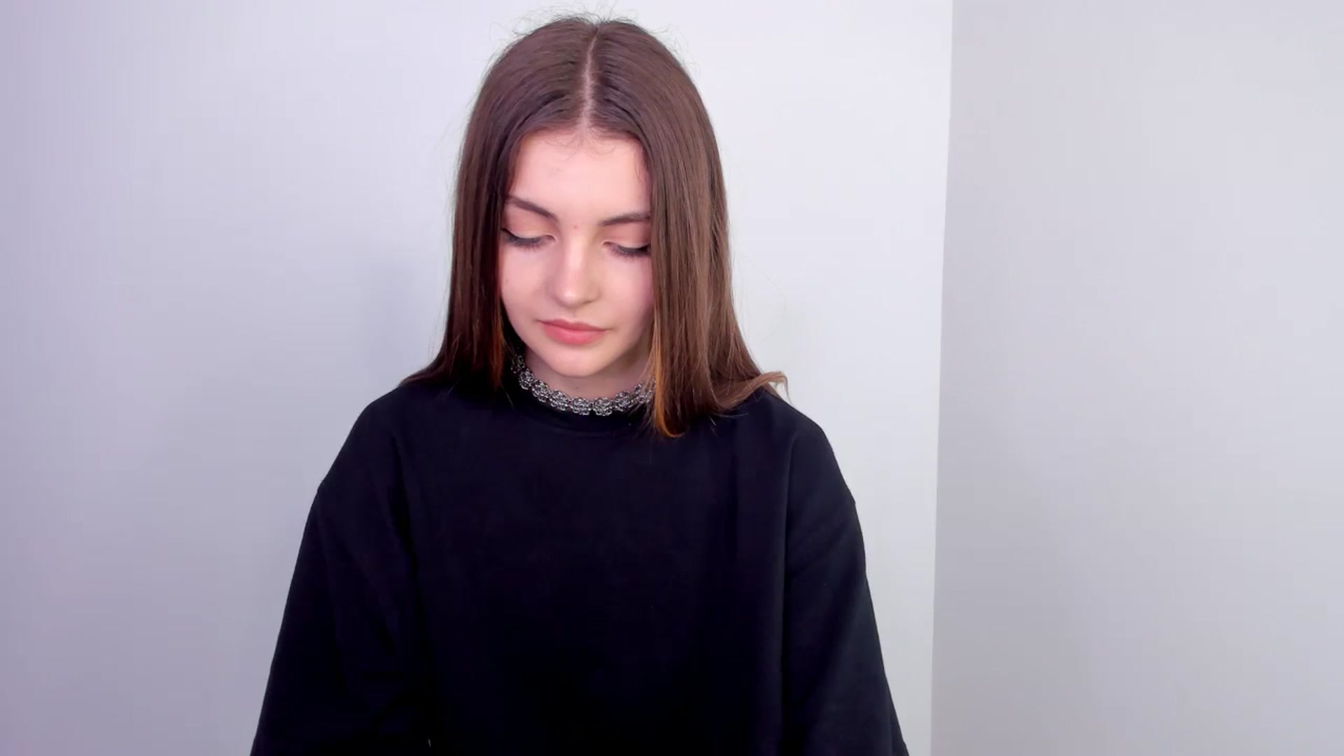 Gallery image thumbnail from HelelGretta's myfreecams stream on, 05/22/2024, 18:17 image 17 of 20