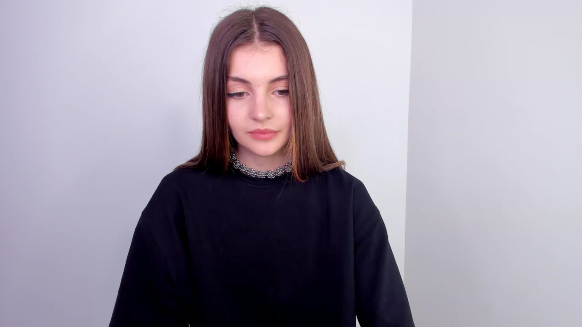Gallery image thumbnail from HelelGretta's myfreecams stream on, 05/22/2024, 18:17 image 18 of 20