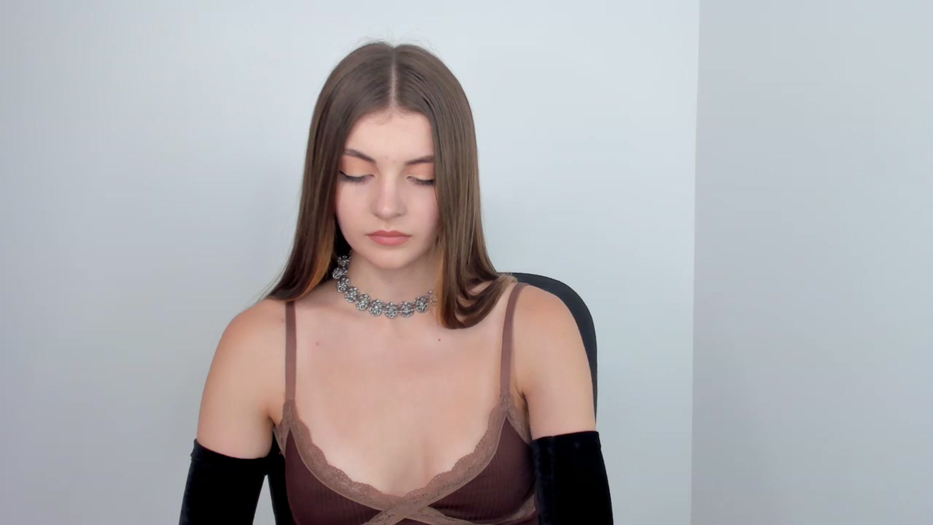 Gallery image thumbnail from HelelGretta's myfreecams stream on, 06/19/2024, 16:03 image 8 of 20