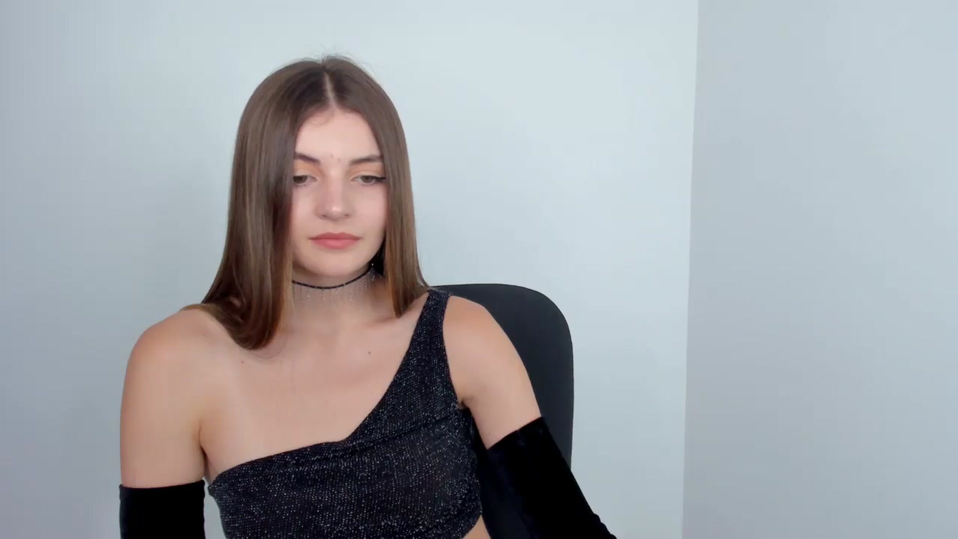 Gallery image thumbnail from HelelGretta's myfreecams stream on, 06/20/2024, 12:02 image 13 of 20