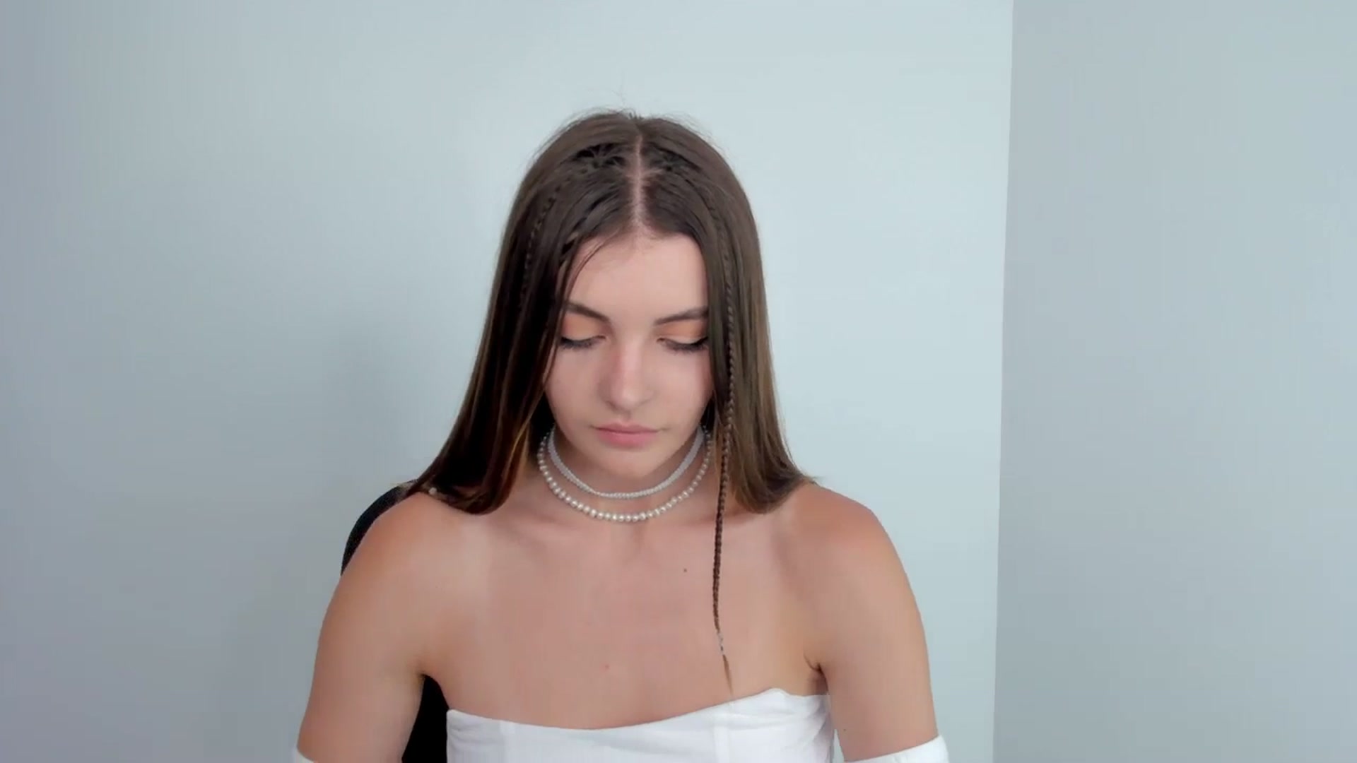 Gallery image thumbnail from HelelGretta's myfreecams stream on, 07/03/2024, 15:43 image 5 of 20