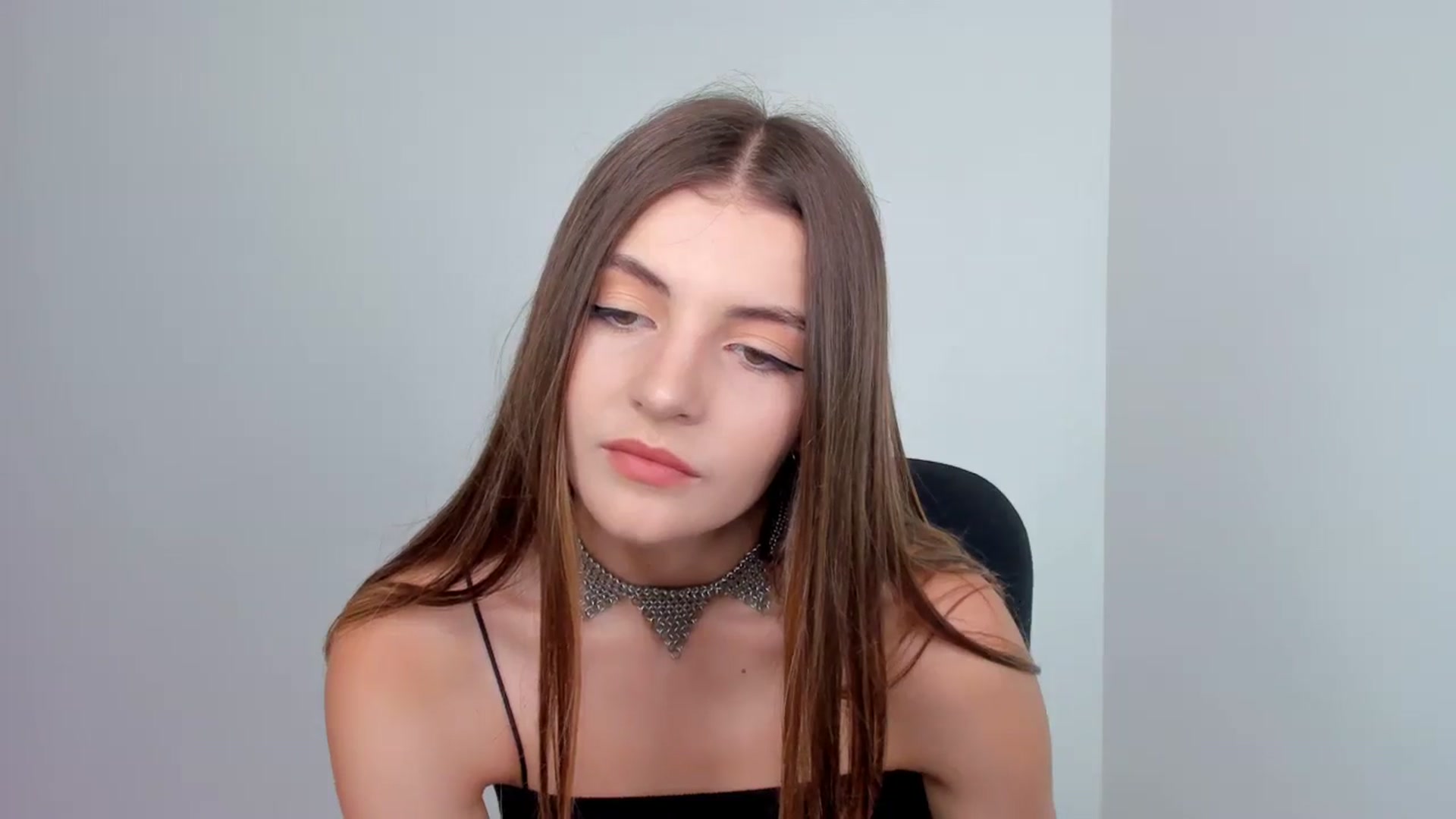 Gallery image thumbnail from HelelGretta's myfreecams stream on, 07/18/2024, 09:48 image 7 of 20