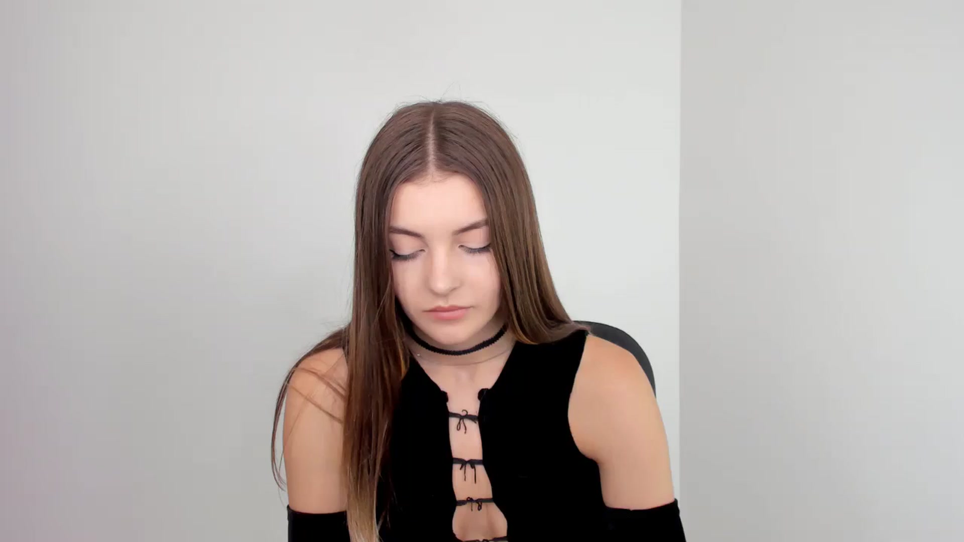 Gallery image thumbnail from HelelGretta's myfreecams stream on, 09/30/2024, 11:59 image 1 of 20