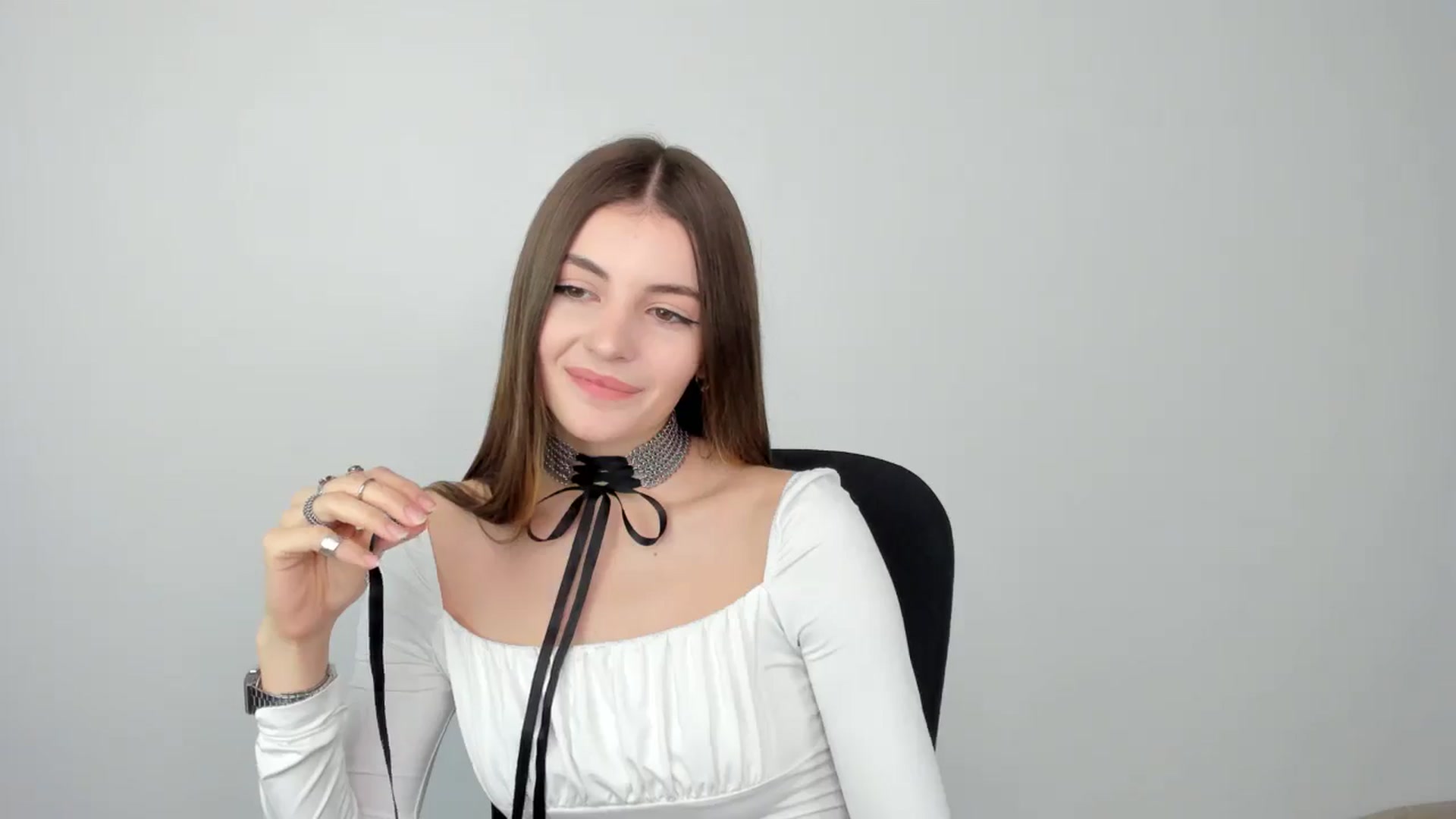 Gallery image thumbnail from HelelGretta's myfreecams stream on, 11/29/2024, 02:42 image 16 of 20