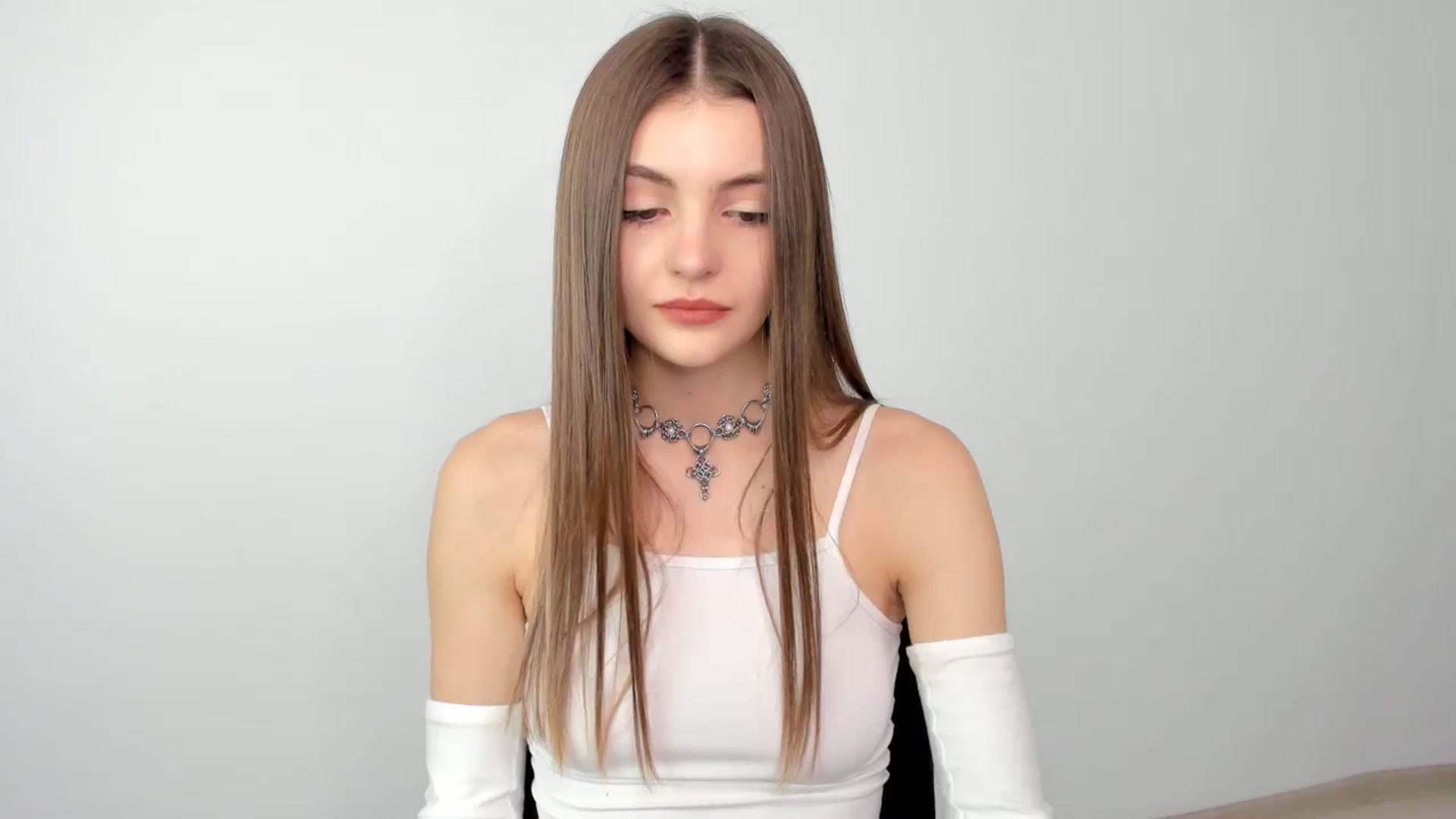 Gallery image thumbnail from HelelGretta's myfreecams stream on, 01/25/2025, 13:29 image 19 of 20