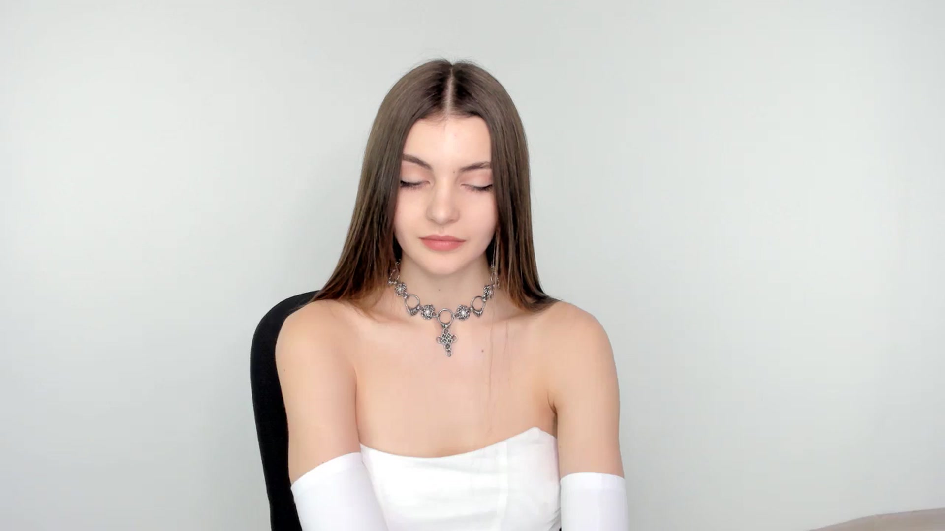 Gallery image thumbnail from HelelGretta's myfreecams stream on, 01/26/2025, 11:37 image 12 of 20