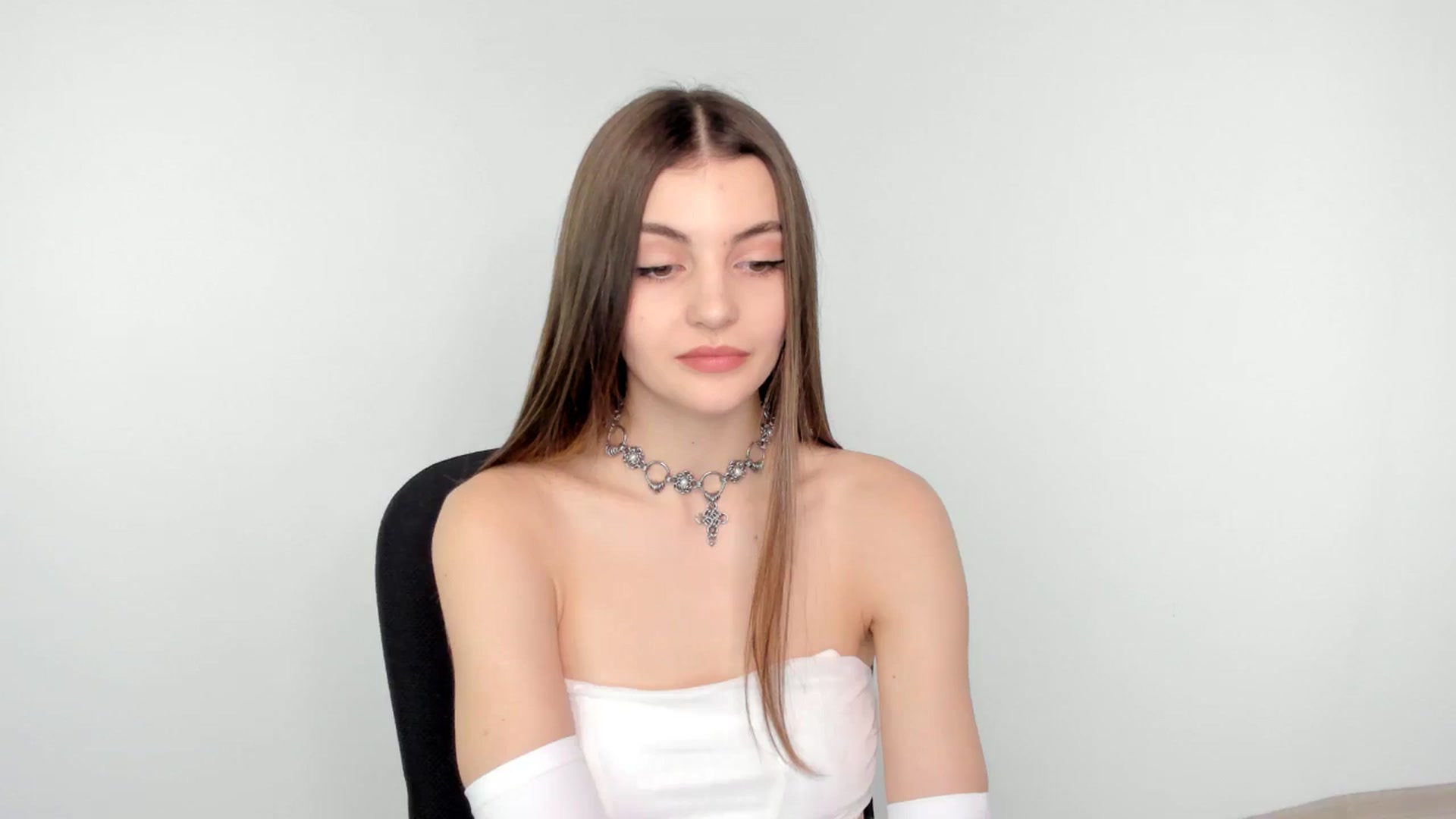 Gallery image thumbnail from HelelGretta's myfreecams stream on, 01/26/2025, 11:37 image 11 of 20