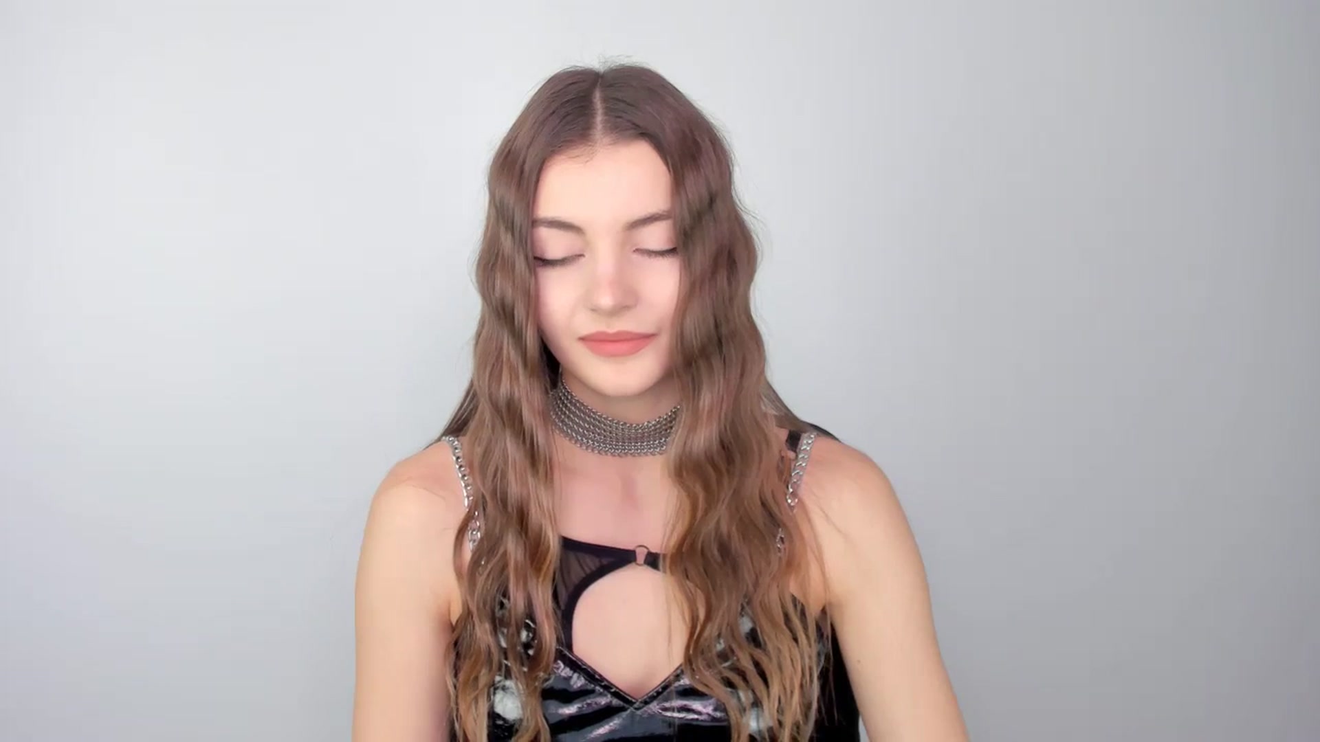 Gallery image thumbnail from HelelGretta's myfreecams stream on, 02/18/2025, 15:50 image 5 of 20