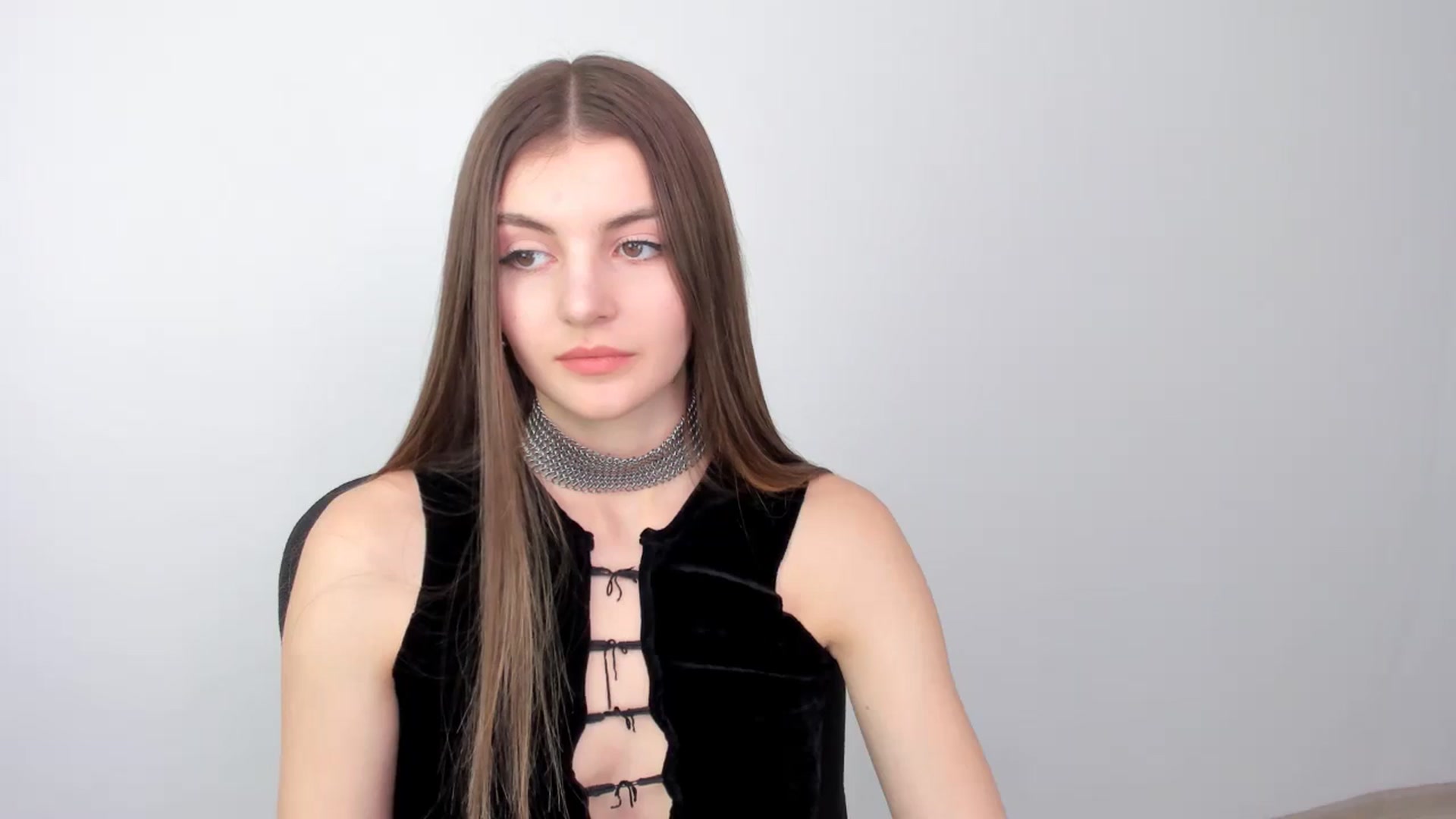 Gallery image thumbnail from HelelGretta's myfreecams stream on, 03/17/2025, 13:39 image 15 of 20