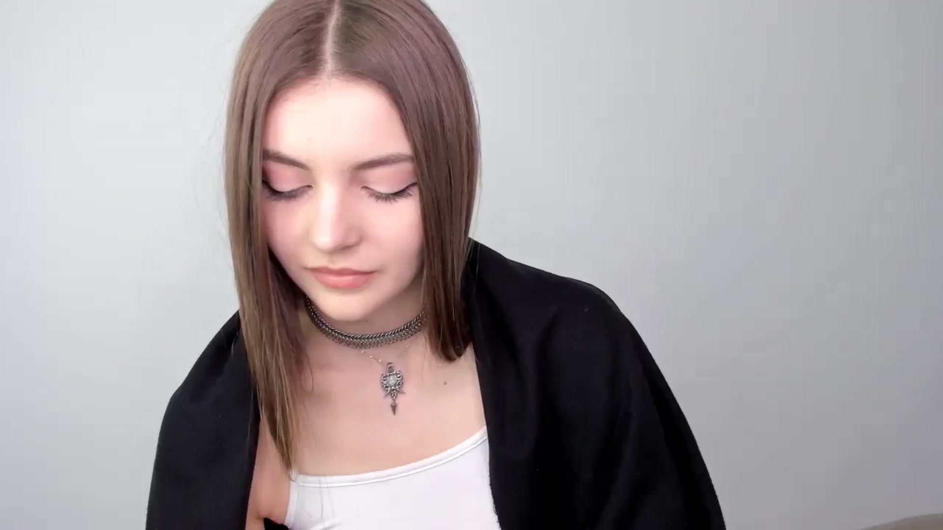 Gallery image thumbnail from HelelGretta's myfreecams stream on, 03/19/2025, 13:03 image 6 of 20