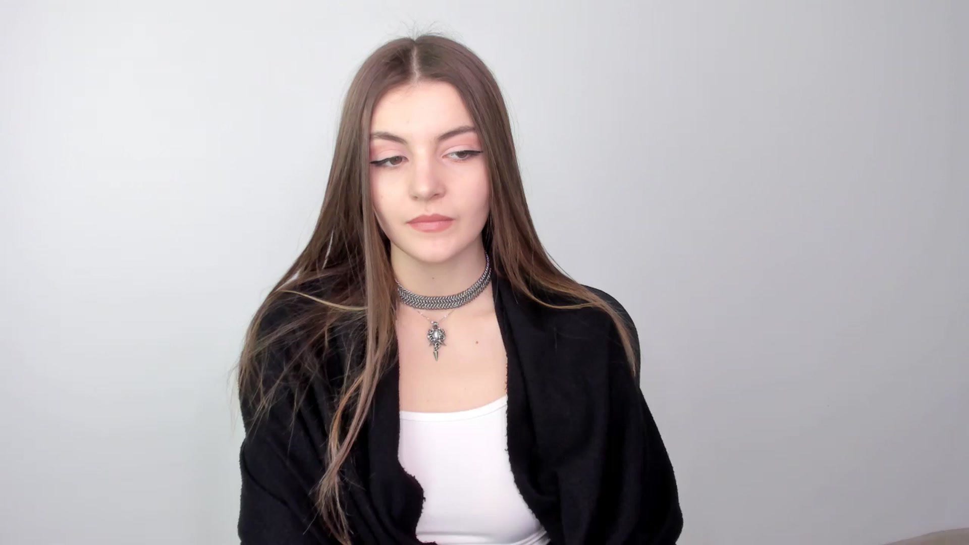 Gallery image thumbnail from HelelGretta's myfreecams stream on, 03/19/2025, 13:03 image 1 of 20