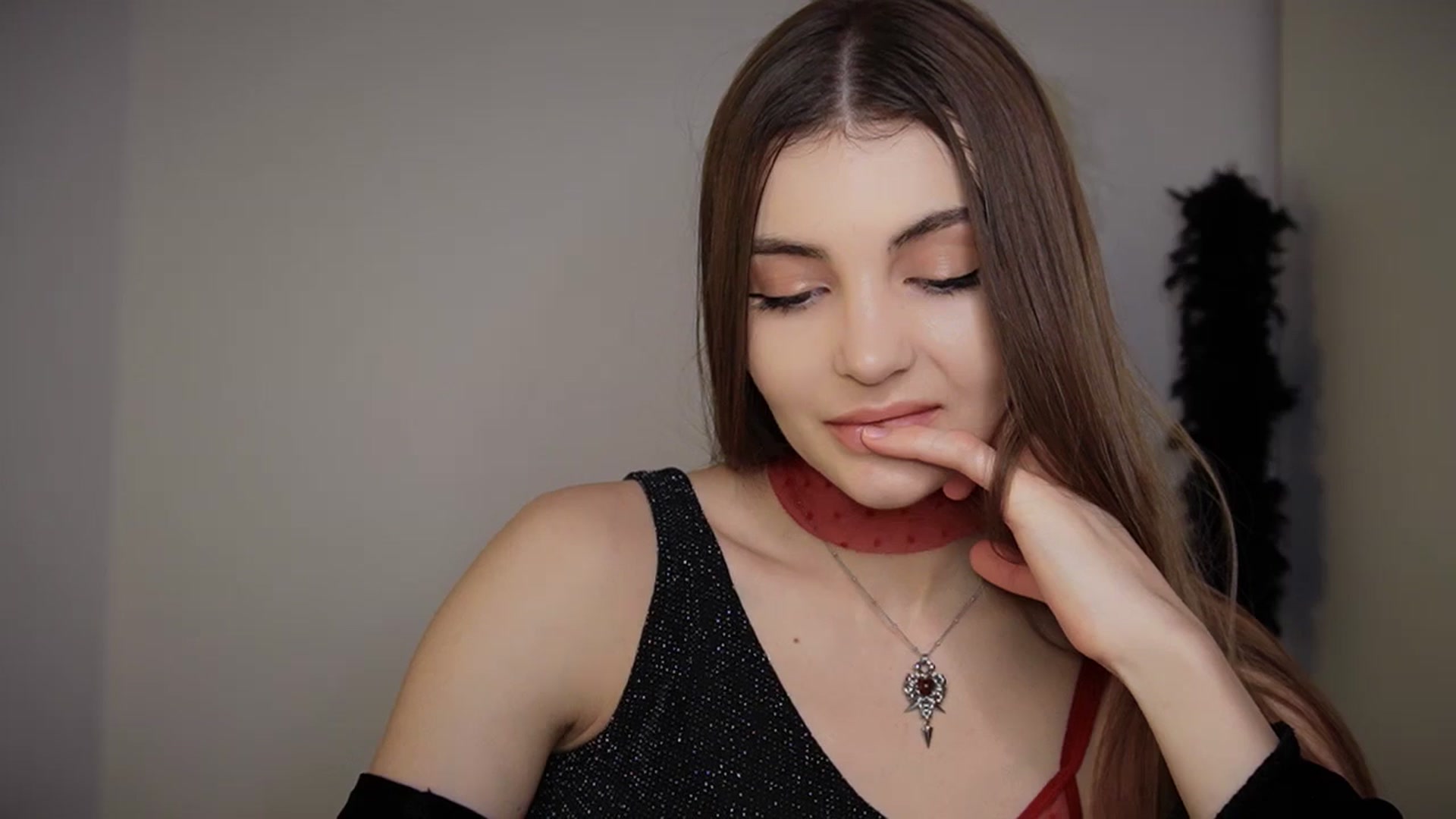Gallery image thumbnail from HelelGretta's myfreecams stream on, 01/31/2026, 02:56 image 14 of 20